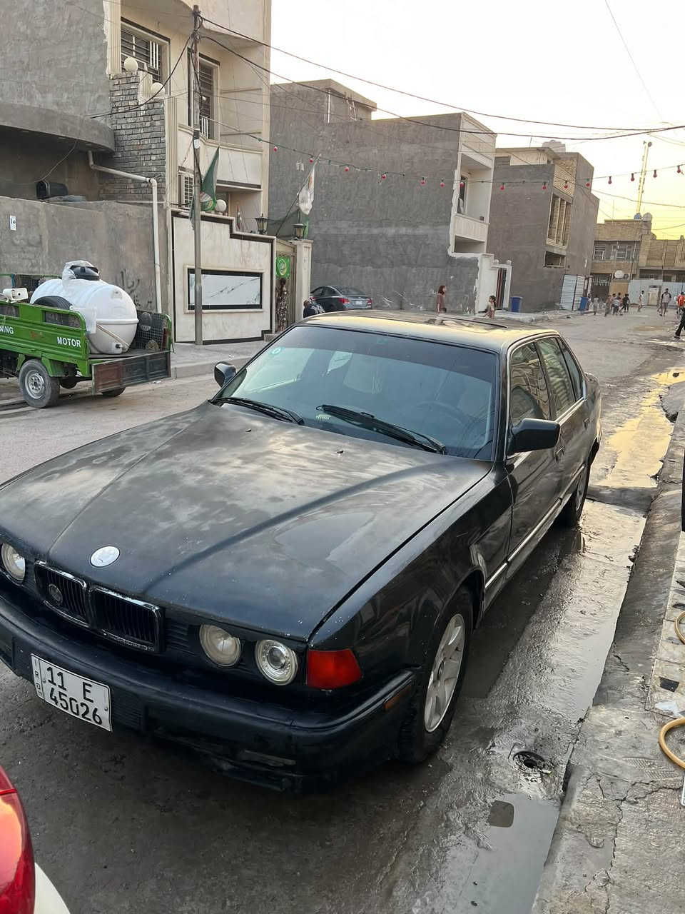 BM حجم 735
تبريد شغال 
كير محرك بلادي
سعر 38وبيها مجال
مكاني بغداد الزعفرانية

***********
