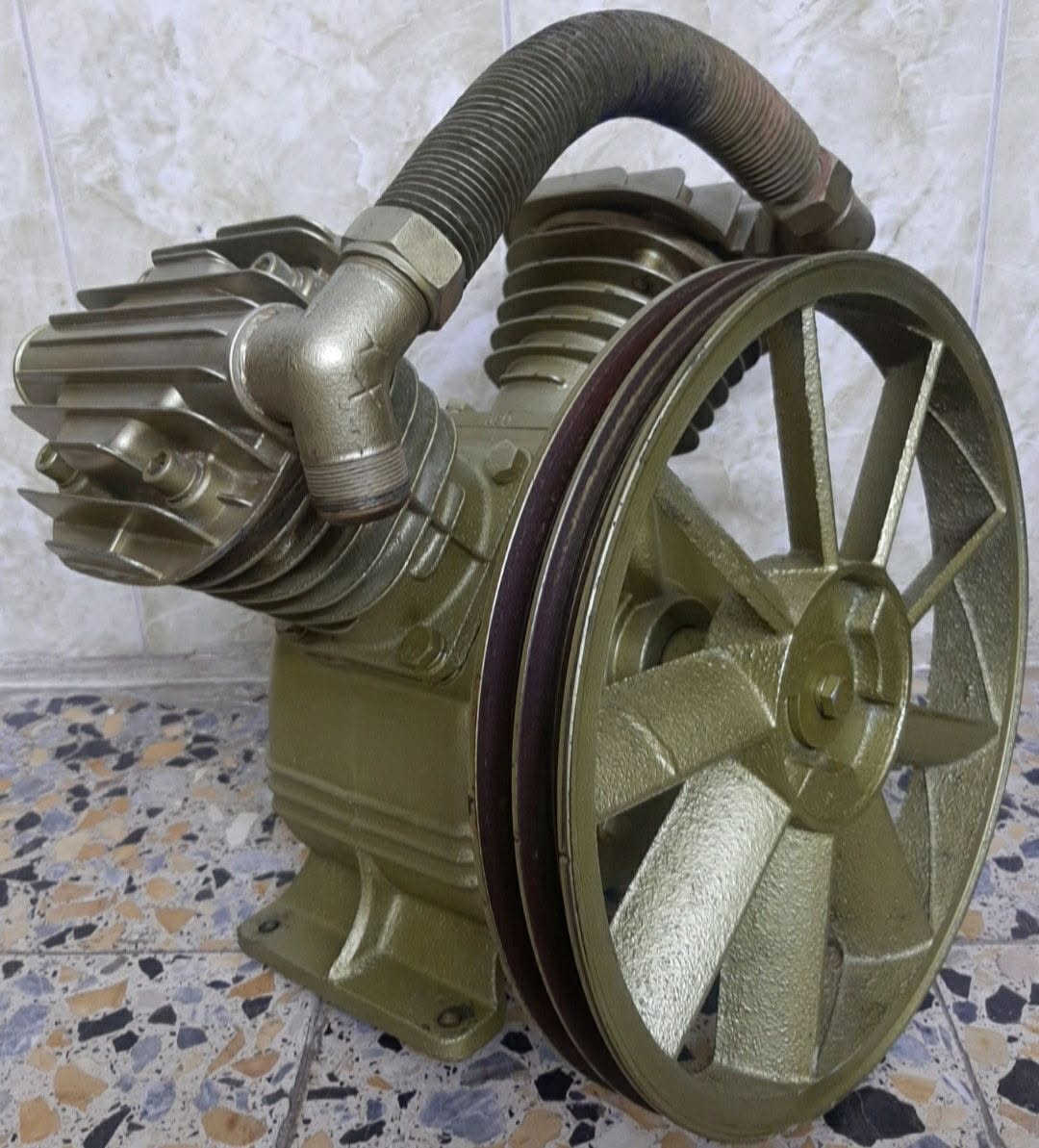 للبيع نضاف ***********
               بغداد

