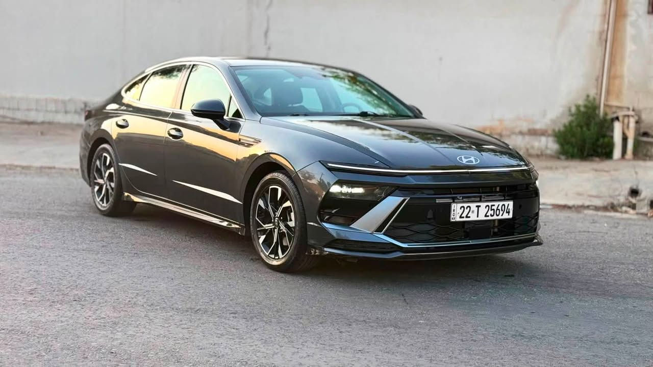 سوناتا 2024 Hyundai sonata 
شكل جديد
2.5L حجم محرك
گير 8 نمر
بصمة تشغيل وابواب
المقاعد: كهربائي  + تدفئة + استيرن تدفئة
٥ وضعيات قيادة
جنطه ذكيه 
لايت لد 
بك لايت لد 
ترحيب
دشبول الاكتروني 
شاشه كبيره 
كير تعليك 
اوتو هولد
رادار
نقطة عمياء
رادار خطوط شوارع
فوول تحكم ستيرن
كامره دواره 

سيارة رقم اربيل باسمي 
ترقيم ودخول جديد 

الحادث  فقط بنيد تبديل بلادي نفس اللون مطابق 
بدون صبغ بدون دواخل بدون ايرباك 

السعر 178 ورقه 

***********
