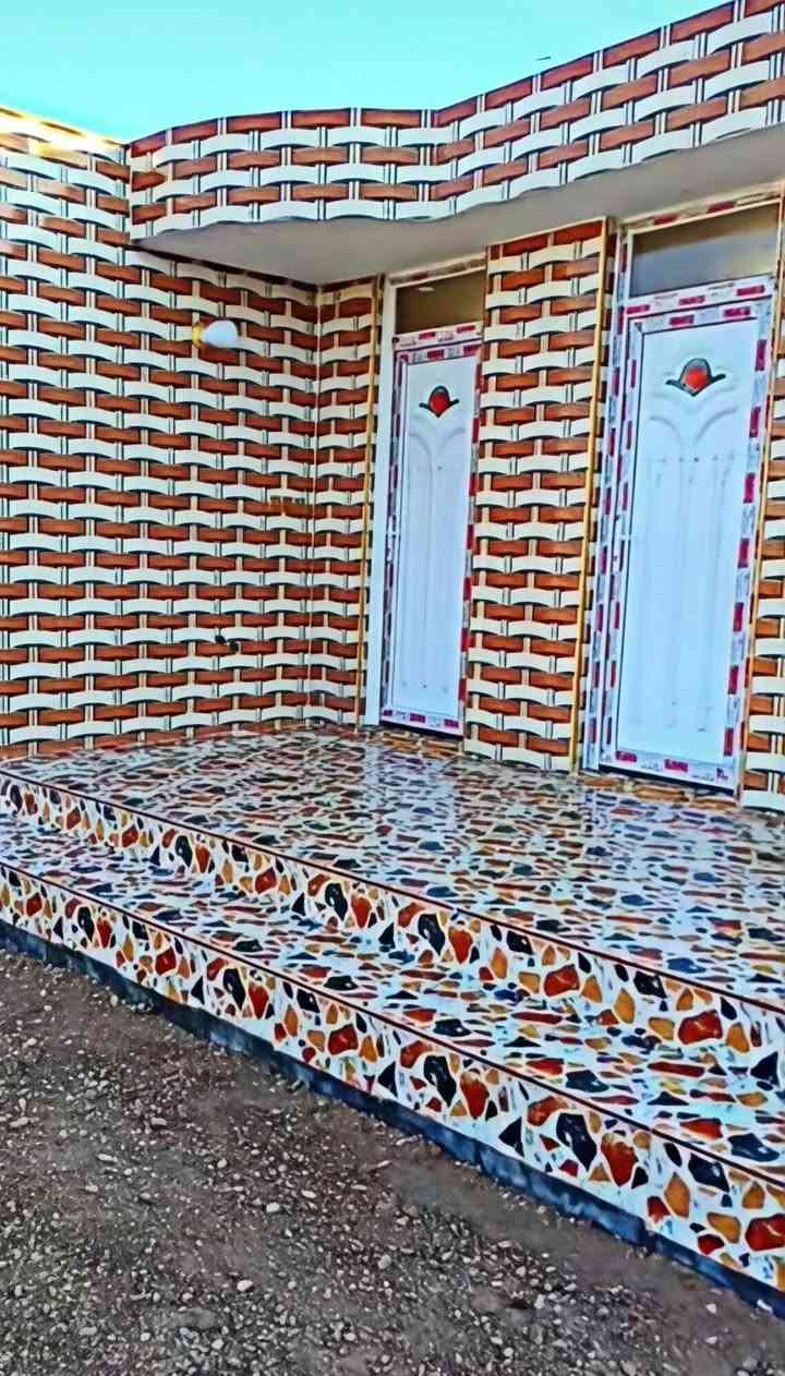 السلام عليكم موجود كادر عمل شغل سيراميك جدران ارضيه بس خابرني على هذا رقمي وين ما كان اجي خابرني على هذا الرقم وين ما كان شغل سيراميك جدران ارضيه اوصلك الباب بيتك تمام جدران ارضيه شغل سيراميك درجه اولى ***********
