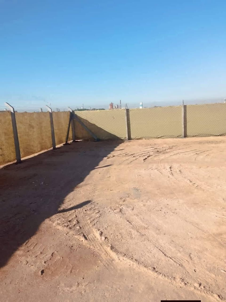 🏗️ تريد سياج B.R.C متين وأنيق وبسعر مناسب؟
🔥 السعر يبدأ من 4,000 دينار للمتر فقط!
شركة التساهل الهندسية تقدم لكم: ✅ تصميم وإشراف وتنفيذ هندسي
✅ عمل ونصب أسيجة B.R.C
✅ تنفيذ في بابل وكربلاء
✅ أسعار تبدأ من 4 آلاف وتصل إلى 9 آلاف للمتر حسب التصميم والمواصفات
📲 للاستفسار والحجز واتساب:
***********
📞 للتواصل:
***********
***********
***********
شركة التساهل الهندسية — جودة وتنفيذ يستحق ثقتكم.

نص مكتوب في الصور:
- مراسة مكتب التعاون لعمل ونصب اسيجة الbrc
- مراسلة مكتب التعاون لعمل ونصب اسيجة الbrc
- SHOT ON REDMI NOTE 8 PRO AI QUAD CAMERA