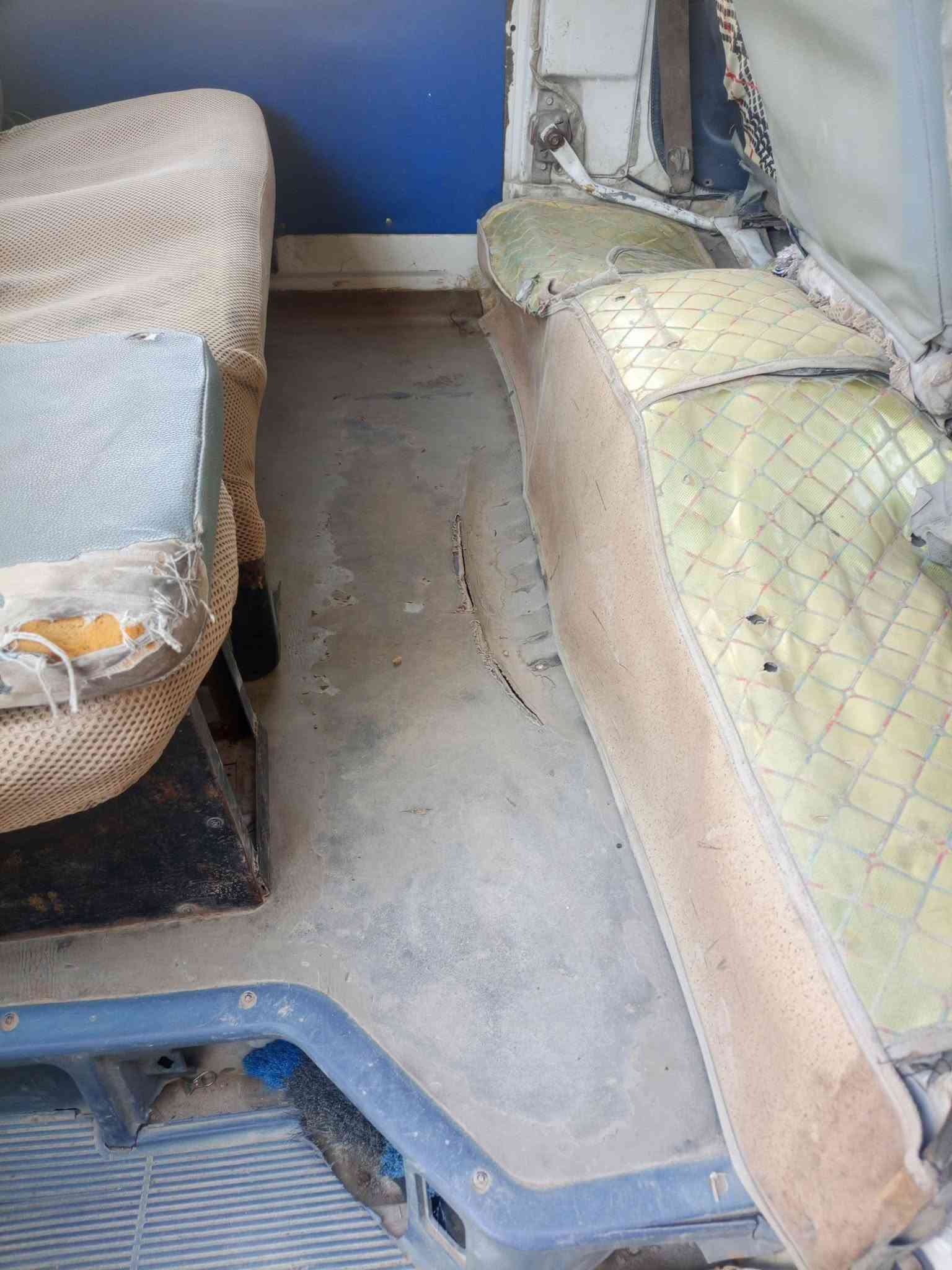 السلام عليكم فاتون موصليه للبيع راق احمر جاهز كبل للشارع مكينه كير اكسن تخم تاير كهربائيات كامله العنوان الطوريج الخيرات مصفره هيه ماعليهه ربع سنوية صاقطه بل 21 السعر 27 ابيهه مجال اتهد سرقه ا عشائر ابيع كوم حديد مرور ماعرف عليه اشكد خاص ماجاوب مامتواجد ***********
