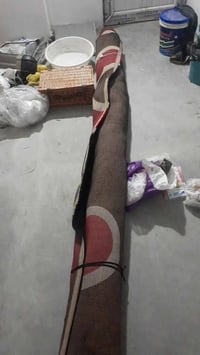 زوليه 3×4 نضيفه حيل السعر 45  التواصل 07502250466