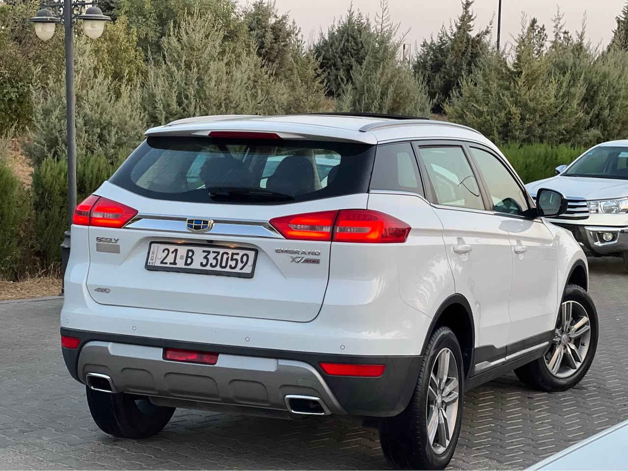 ***********  سليمانى 
١١٦ $  قوفل قوفليتى 
🚙 جیلی ئێم گراند (Geely Emgrand X7 Sport)   مەکینە ٢.٤ بيلاد گيرو مه كينه كامرى بيلاد  
مۆدێل: ٢٠٢٠ فول ماسه فات
بۆیاخی نیە ☑️ پێشودواکەپس
تۆربۆ نیە  
گێڕ: ئۆتۆماتیک و عاديو سپورت .
١٠٨ هەزار رۆیشتوه
گێرومه كينه و ته بريدو ته قه و ره قه به شه رت 
 ته حويلو خرامه به شه رت سەنە وی تا ٢٣٠ تازەیە       
سەیارەیەکی زۆر پاکە
 دەبڵ ئەکسلە ٤/٤ 
پانوراما  و سلاید 
گيچ ئه لكترونى 
کوشن جلد ناو قاوەی + کوشن کارەبایی.
 بەسمە هه ردو به سمه م ى شه ريكه ى ماوه + برێک بەسمە ؤتو هولد و تراكشن و يكو و سپورت
ئاوينه ى ئه خه وى ته حديد سورعه و سوكان فوليوم  
 حاسەی پێش و دوا + کامێرای .
 ده سكو ئاوينه و پانؤراما ؤتويه 
فڵچە و لایت ئۆتۆ 
*********** السليمانية, العراق
