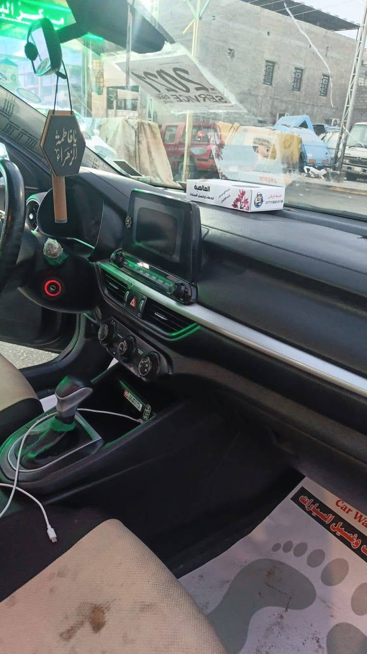فورتي موديل 21 معوقين وارد امريكي حادثها بجم صفح و بيها كم طخه مبين بالسونار سياره نص فول موصفات السياره  3 انضمت قياده رادارات امامي خلفي شاشه كبيره شاحن USB  لايت زنون تحديد مسار تحديد سرعه قياده ذاتيه هواي موصفات سياره حداديه تبريد خير من الله سياره كامله تجي وكبل للشارع  سعر السياره 117 وبيها مجال  ***********
