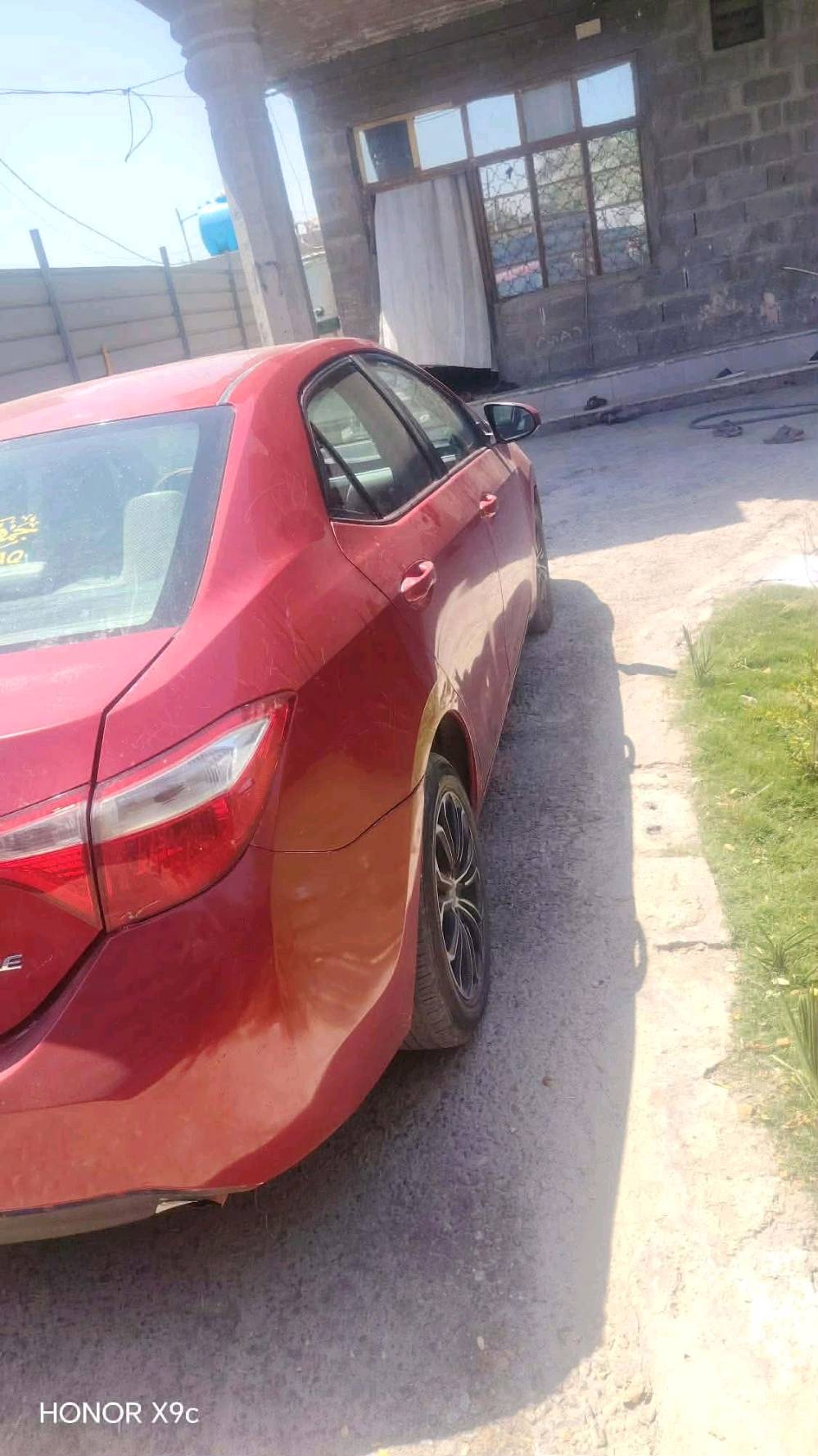 سلام عليكم كورولا للبيع موديل 16 محدثه 19 حادث جاملغ بنيد السياره جديده كير ومحرك مكفول ***********