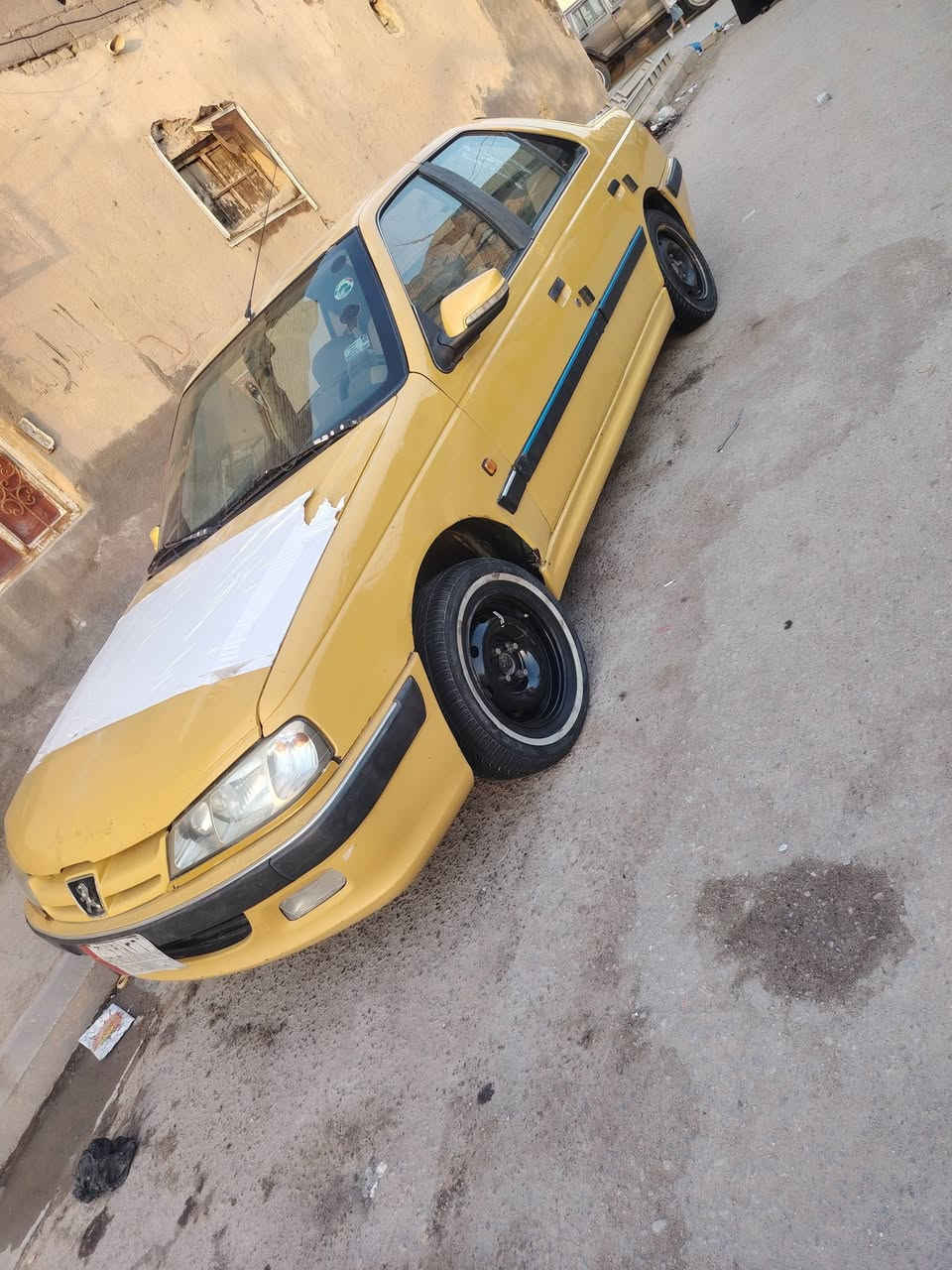 السلام عليكم  بيجو بارص رقم بغداد 2016

(السياره كير كايم كير كايم يعني اتحملها تحميل)

مكينه حداديه كهربائيات تايرات 
لاضربه ولا تبديل
ولا صبغ ماعده تعمير 
اطراف دوسات 
السياره متعوب عليها 
داخل نضيف حيل 
دوشمه دغليف تنته 
امصفره هيئه او غرامات ولا دينار 
السعر 35او بيه مجال للطيبين 
جوه ال30ماصير ماعندك تجي تاخذها وتروح حلالك 
العنوان ناصريه مدينة الصدر انه مكلف بالنشر اتصل على صاحب الرغم عنده نت واتساب ***********
