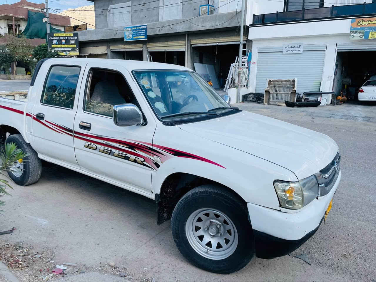 دێر ٢٠٠٦گێڕ مەکینە بەشەرت مەکینە کابرێتە
سەنەموی جنوبە بەشەرتی ئەوەلایات 
بەس شوێن لەزگەکەی بۆیاخە لێدراوی هیچنیە
بۆزنیاری زیاتر
***********
نرخیشی ٢٨گەلا تۆزێک مەجال السليمانية, العراق
