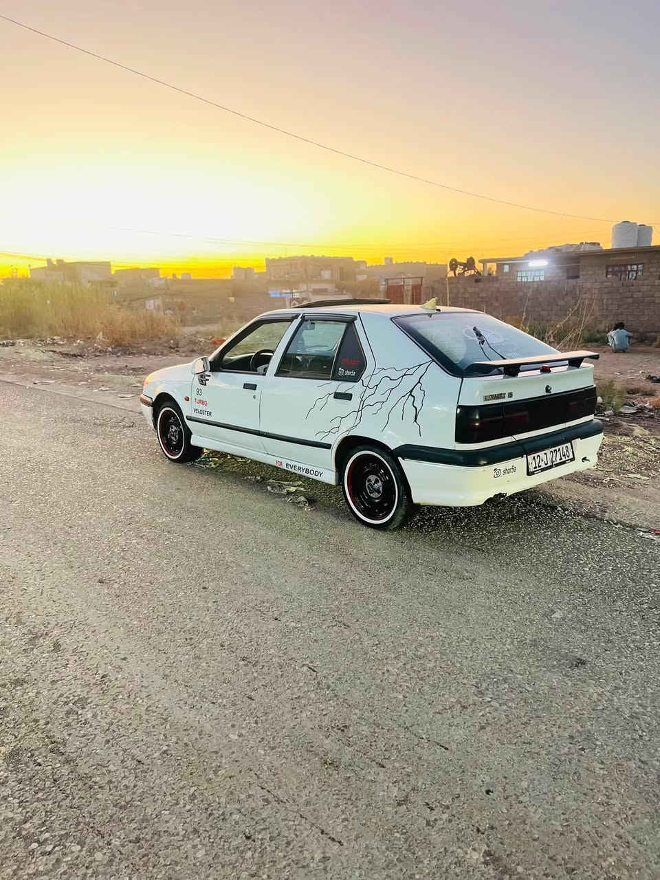 رينو ١٩ • موديل ٩٣ • شرط