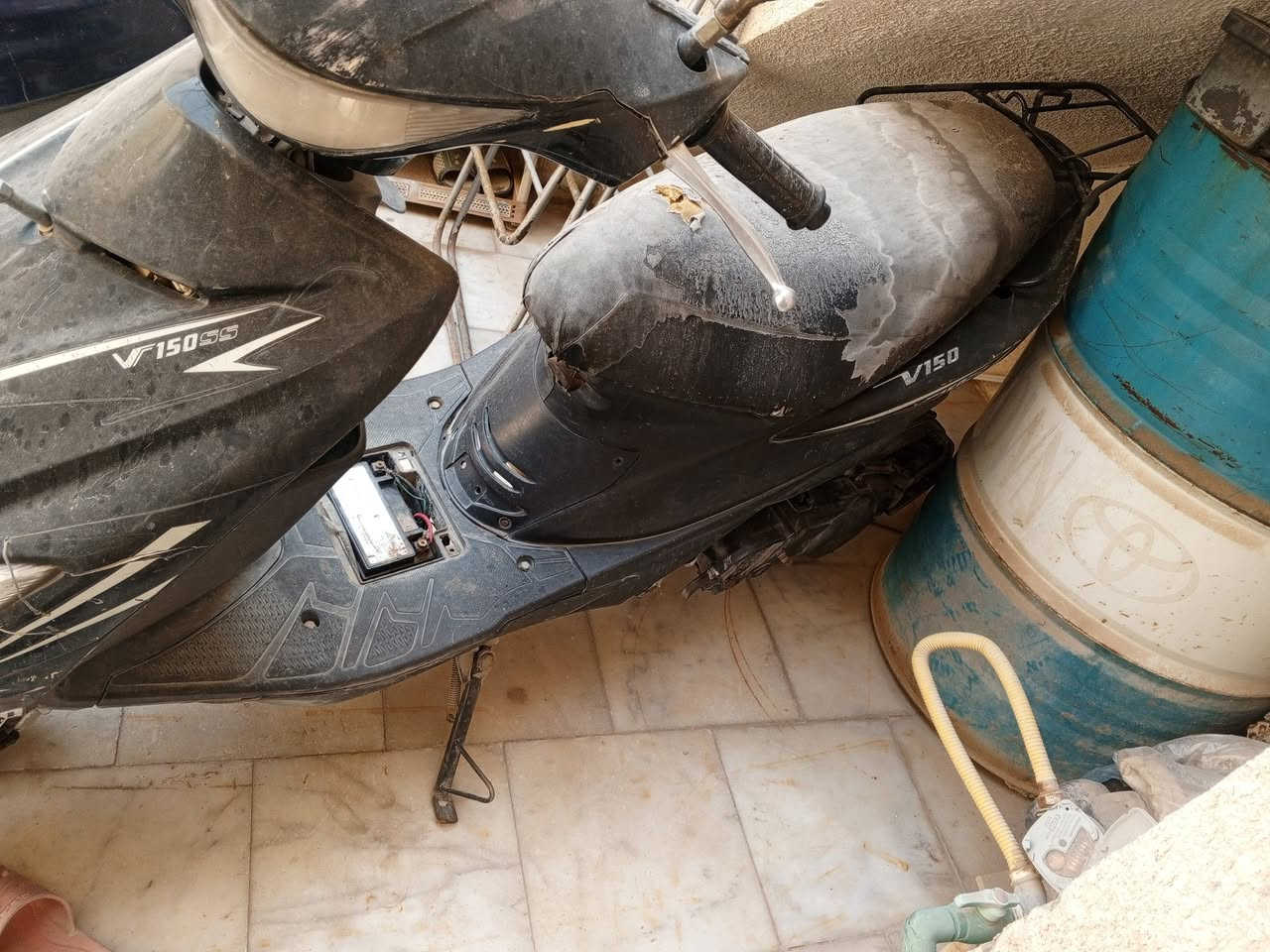 V150 • صينيه • عاطلة