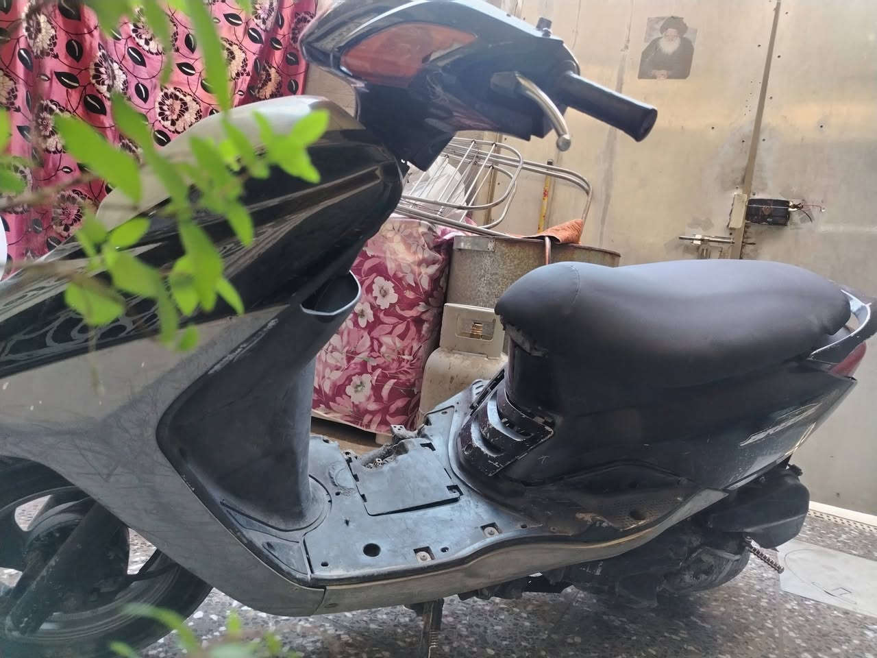 بريز كوم حديد شغاله ب250 الف المشتل بغداد ***********
