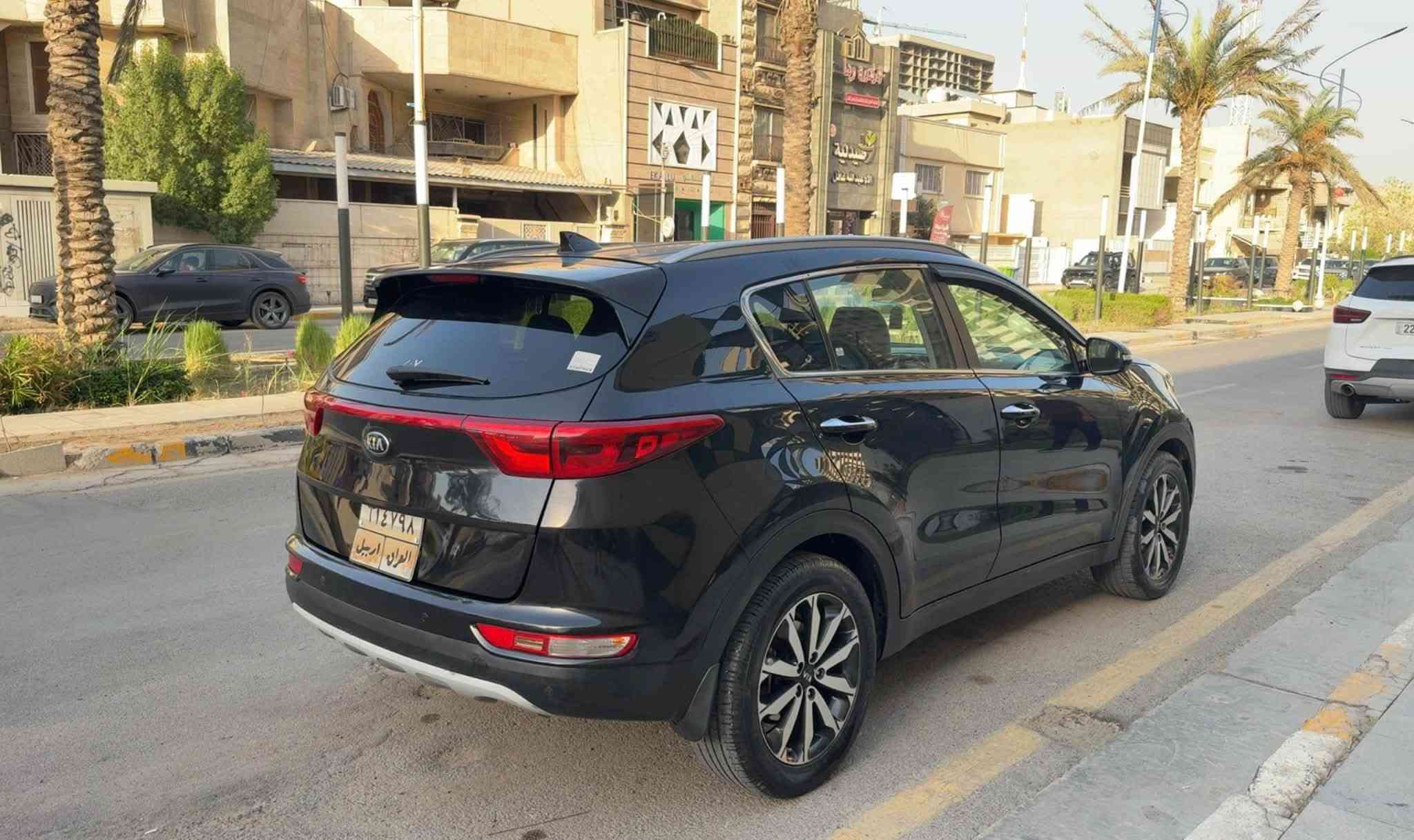 السلام عليكم..
سبورتج موديل 2018 امريكي
المواصفات..
بصمه
شاشة
كامرة 
رادار جانبي
حساس خلفي 
تحكم جهتين
تبريد قطعتين
تدفئه كشنات
كشنات جلد وكهرباء
مري كهرباء
كير ومحرك مكفول
ماشيه 142 mi  
حادث امريكا حافه قبق الصندوق ودعامية خلفية وهنا انرش الجاملغ الامامي والبنيد اثر جراد 125 $ وبيه مجال بسيط مكانه بغداد المنصور للأستفسار ***********
