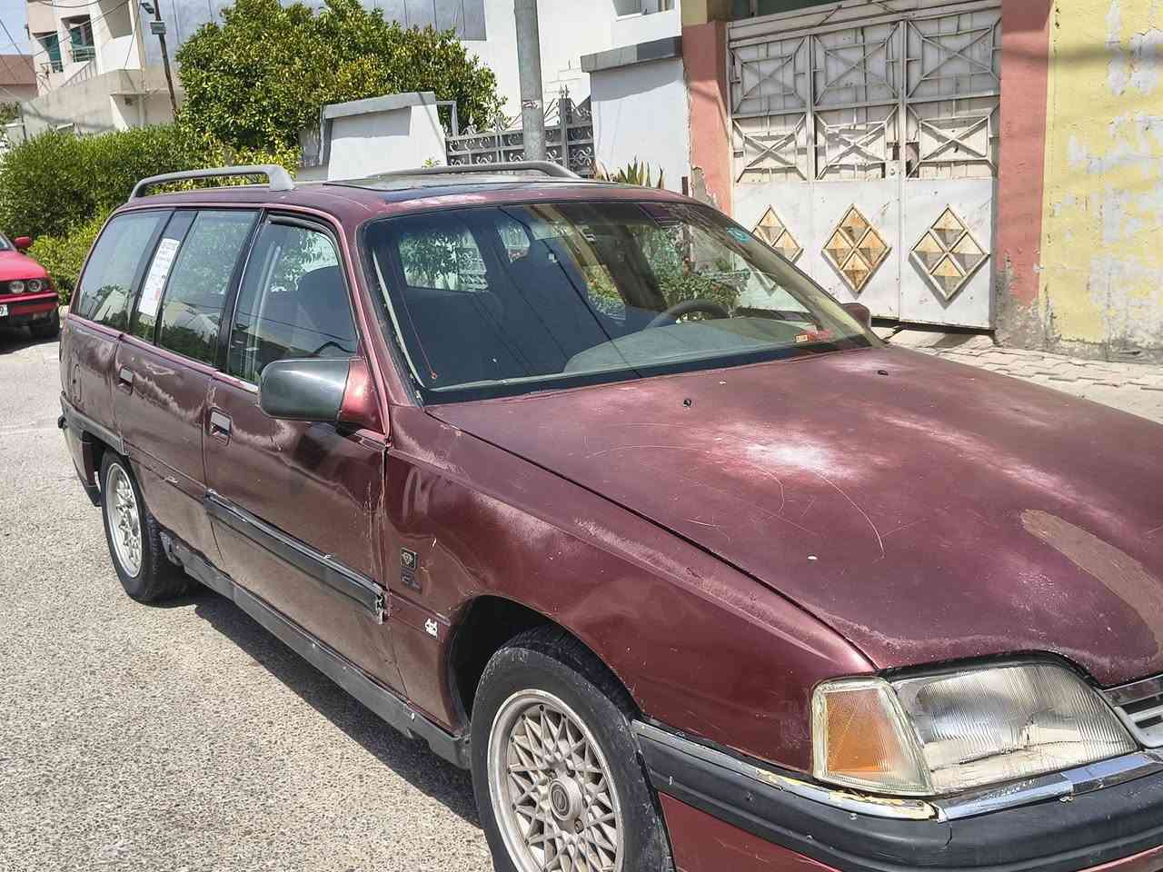 للبيع 
اوبل ستيشن 
كير ومحرك شرط 
الخارج كدام عينك 
غرفتها نضيفه 
التفاصيل 
***********

