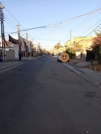 حي الجهاد • ١٠٠م ٥×٢٠ • مباشر من المالك