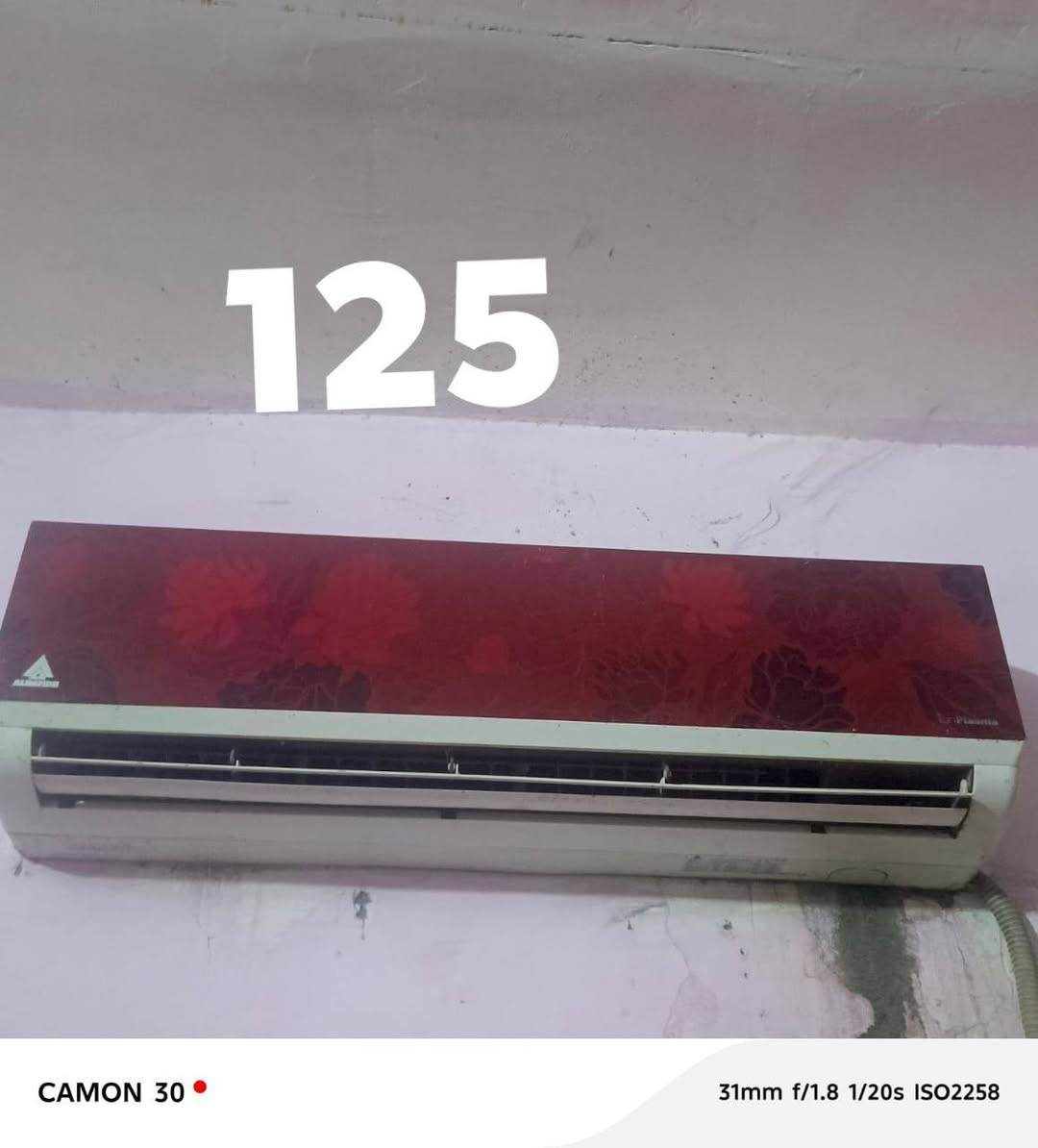 للبيع بيهن مجال

نص مكتوب في الصور:
- 100
- 125
- CAMON 30  23mm f/1.8 1/50s ISO961
- 150
- 150 CAMON 30 23mm f/1.8 1/33s ISO966
- CAMON 30  23mm f/1.8 1/33s ISO1706
- 250 CAMON 30 23mm f/1.8 1/50s ISO889
- 60 CAMON 30 23mm f/1.8 1/33s ISO1637
- CAMON 30 • 23mm f/1.8 1/25s ISO2203