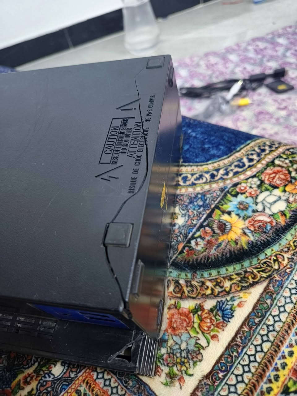 متاح بلي ستيشن 2 كامل ملحقات فقط بي فطر ممئثر عليه 
عنوان بغداد سعر 40 وبي مجال رقمي ***********
