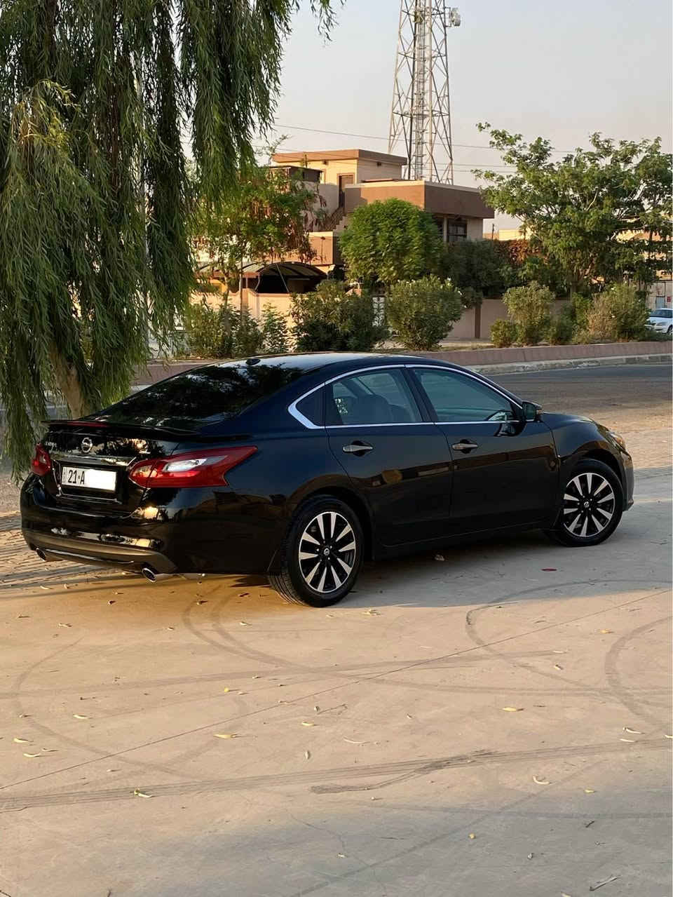 التیما ٢٠١٨ sl قطعتين صبخ بدون دواخل ماشية(٩٠)الف مواصفات سلايد بصمة شغال شاشة كبيرة كشن جلد كهربائي هيتر رقم سنوية جديد  گير محرك بشرط سعر ١١٥بيها مجال مكان كركوك 

*********** كركوك, العراق

نص مكتوب في الصور:
- ***********