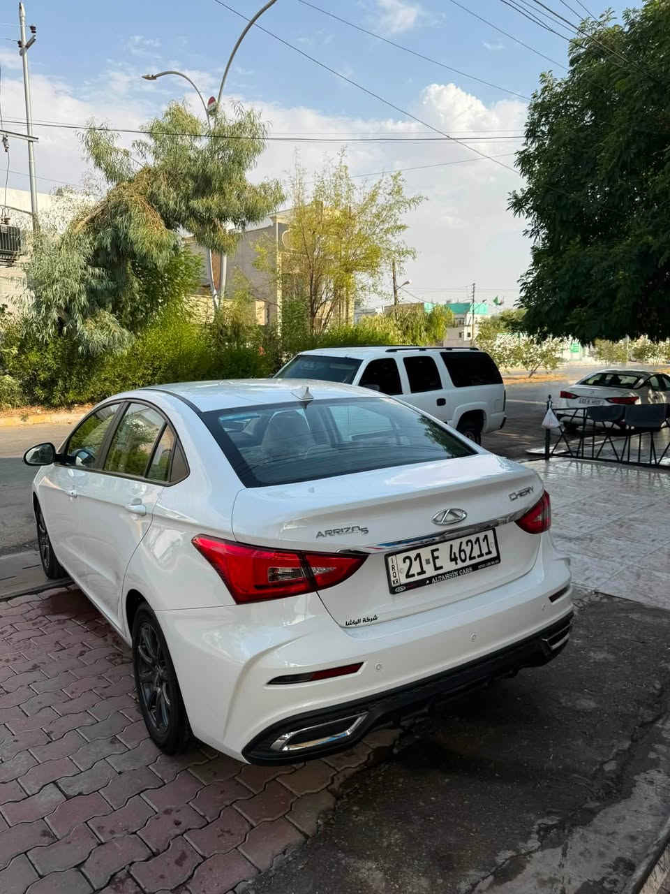 🚗 للبيع | شيري أريزو 5 موديل 2025
✅ ماشية 18 ألف كم فقط (بحالة الزيرو)
✅ مكفولة من الشركة
✅ ضمان شركة
✅ بدون صبغ أو أي تعديل
✅ بطاقة بنزين بيها
✅ شرط تحويل
✅ هزة، فحص، وسنوية جديدة
💰 السعر: 103 بيها مجال بسيط 
📍 الموقع: كركوك
📞 للاستفسار: ***********
