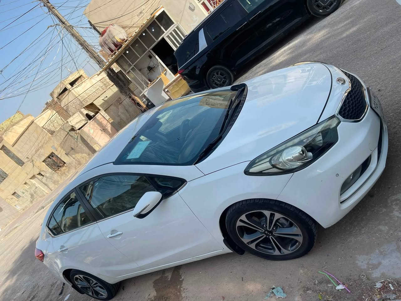 سيراتو مديل 14سياره كفاله عامه ماعده بارد بلباب. عبري. تبريد حدادي جهازه محرك 1600 مكان سياره نجف 115سعر ***********
