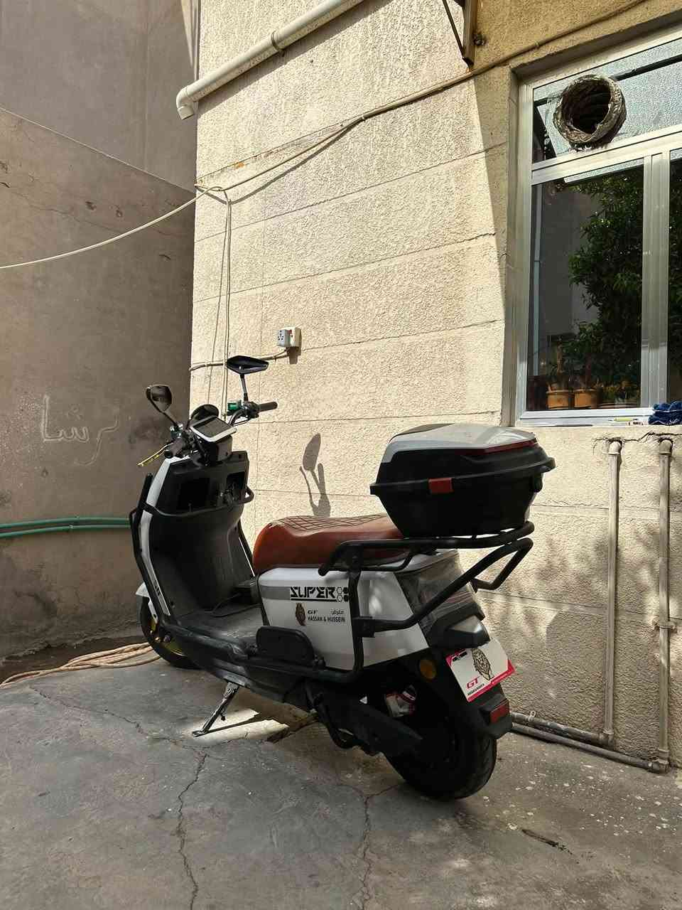دراجة شحن Soper Gt8 ست بطاريات اربع نمر تمشي سرعة 90 دراجه تخبل مال مسافات بعيده بس بيه ٣ بطاريات يرادلهن تبديل مكاني بغداد تفاصيل خاص او ع رقم ***********
