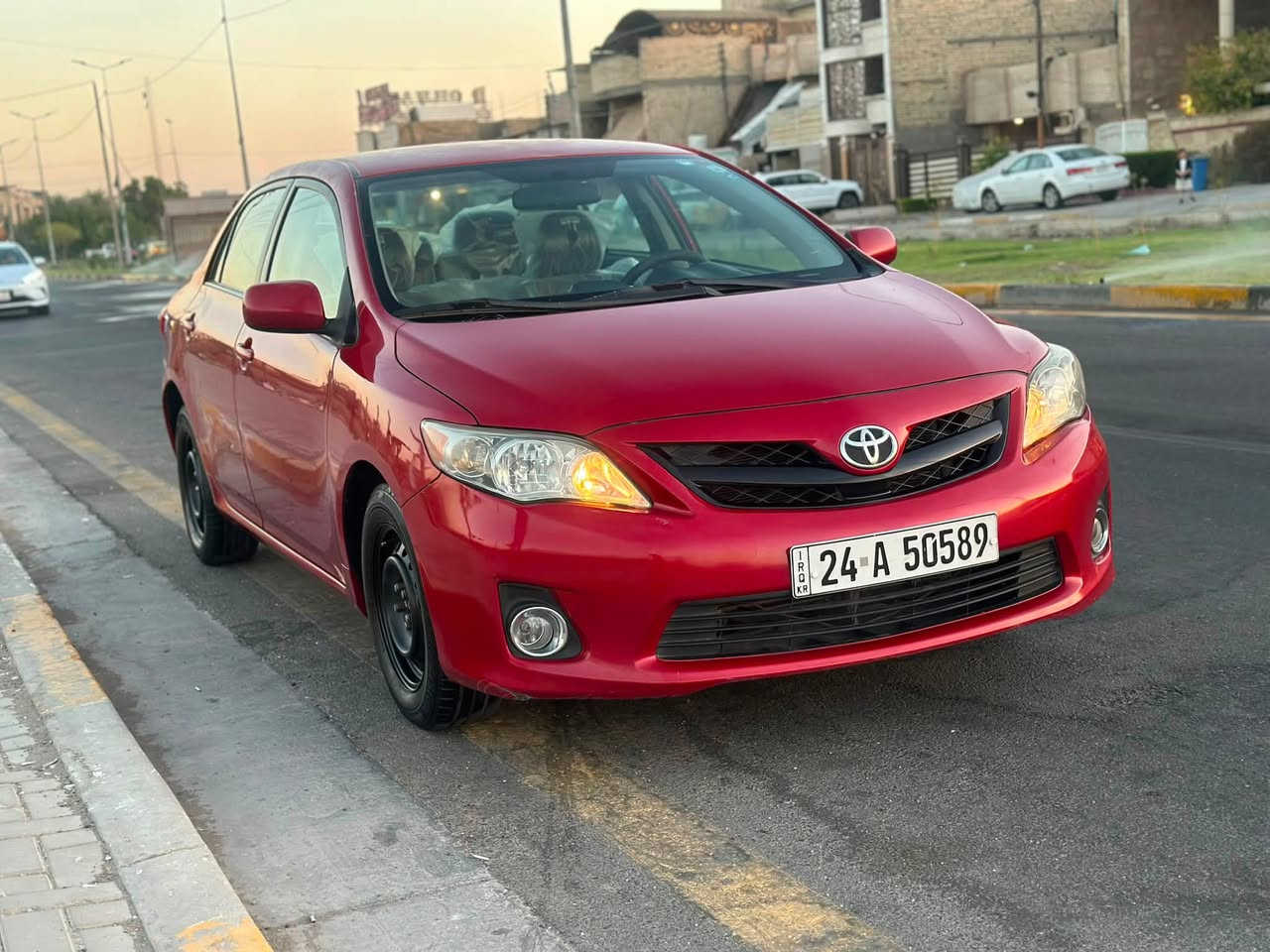 مرحبا حبايبي هاي كورله وارد امريكي حدثهة جملغ الخلفي بدون دواخل السياره ابد وبيهة اشكم قطعه صبغ اني ابيع هذ الي موجود السياره جاهزه من كلشي اي نقص مابيهة بسمنه شماليه اتريد وكاله او تحويل ثاني يوم 
الموديل ٢٠١١ السعر ٨٣ وهاذ رقمي ***********
