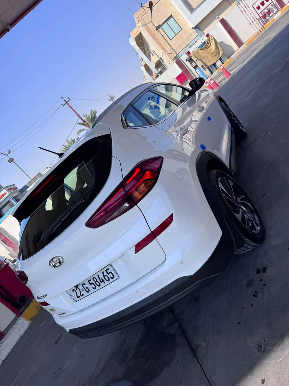 السلام عليكم 
هونداي توكسان ٢٠١٩ خليجي فول مواصفات
كلين تايتل مكفوله من كلشي بصمتين بلاديه 
ماشيه ١٠٣ وقابل للزياده
كير مكينه شرط برغي ممفتوح
صدر امامي خلفي كله شركه
تخم تايرات جدد ماصارلهن شهر
هزه رقم سنويه كله جديد لحد ٢٠٣١ ب اسمي 
حساس امامي خلفي 
شحن واير ليس
مرايات شفط 
تحكمات سترين +مثبت سرعه 
لايتات وبلاجكتور وبك لايت كله ليد بلادي
داخل بيجي 
كرسي كهرباء 
شاشه وكامره دواره 
برده خلفيه بلاديه 
تبريد قطعتين وتبريدها ثلج
مود درايف وضعيات قياده 
وبيها هواي مواصفات 
والسياره احلى من الصور 
مكاني كركوك 
رقمي ***********
