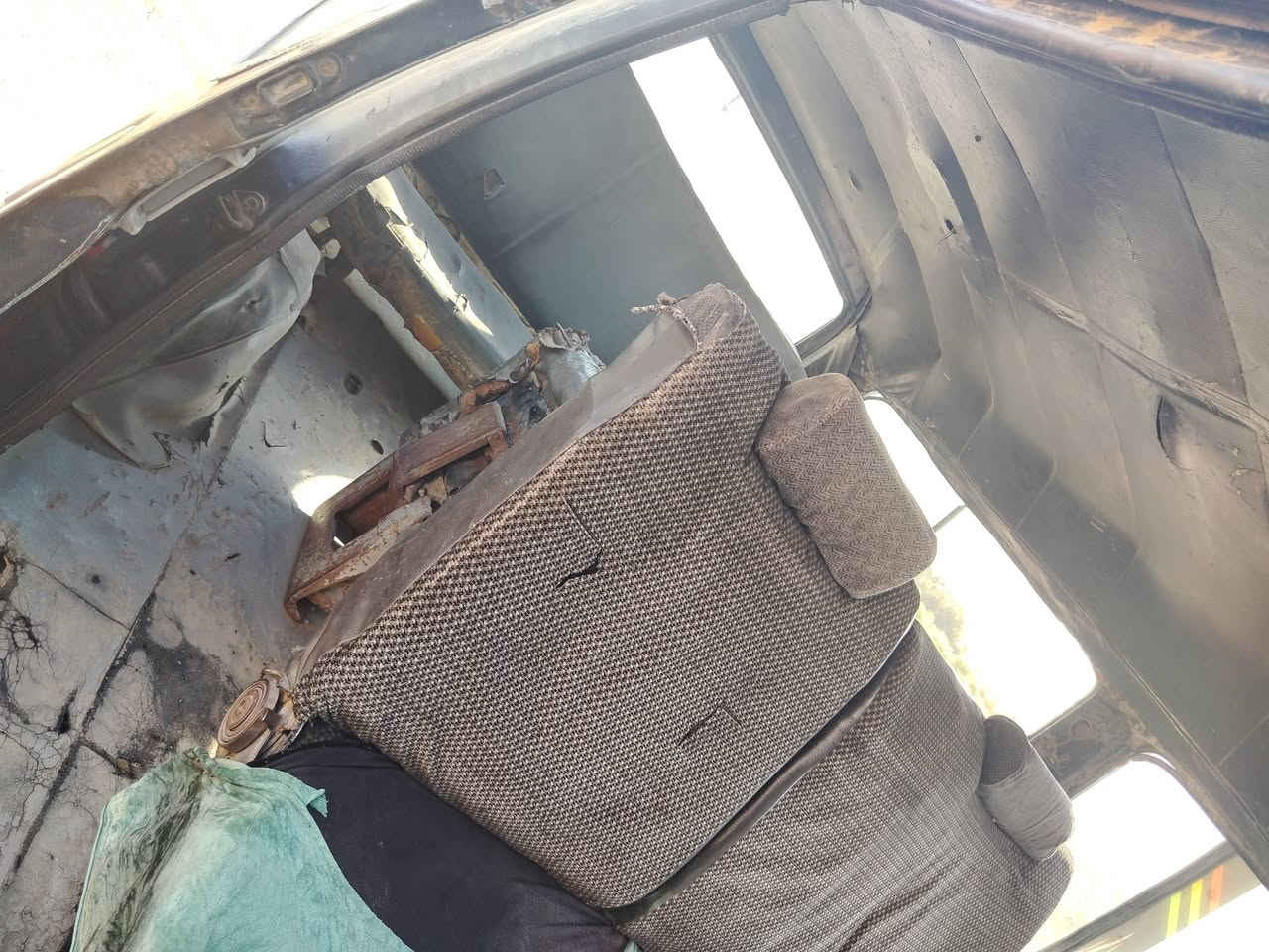 السلام عليكم كيه بسته للبيع موديل 94 

سياره شواصي بلاد شركه 

مكينه وكير وكسن شركه مكينه خرسه 

سياره جاهزه من كلشي سياره بلاديه ماعده الحجل مخربط 

الباقي كفاله سياره

السعر 22 وبيه مجال

مكاني حله منطقه الدبله 

***********
***********

سياره سنويه الوان
