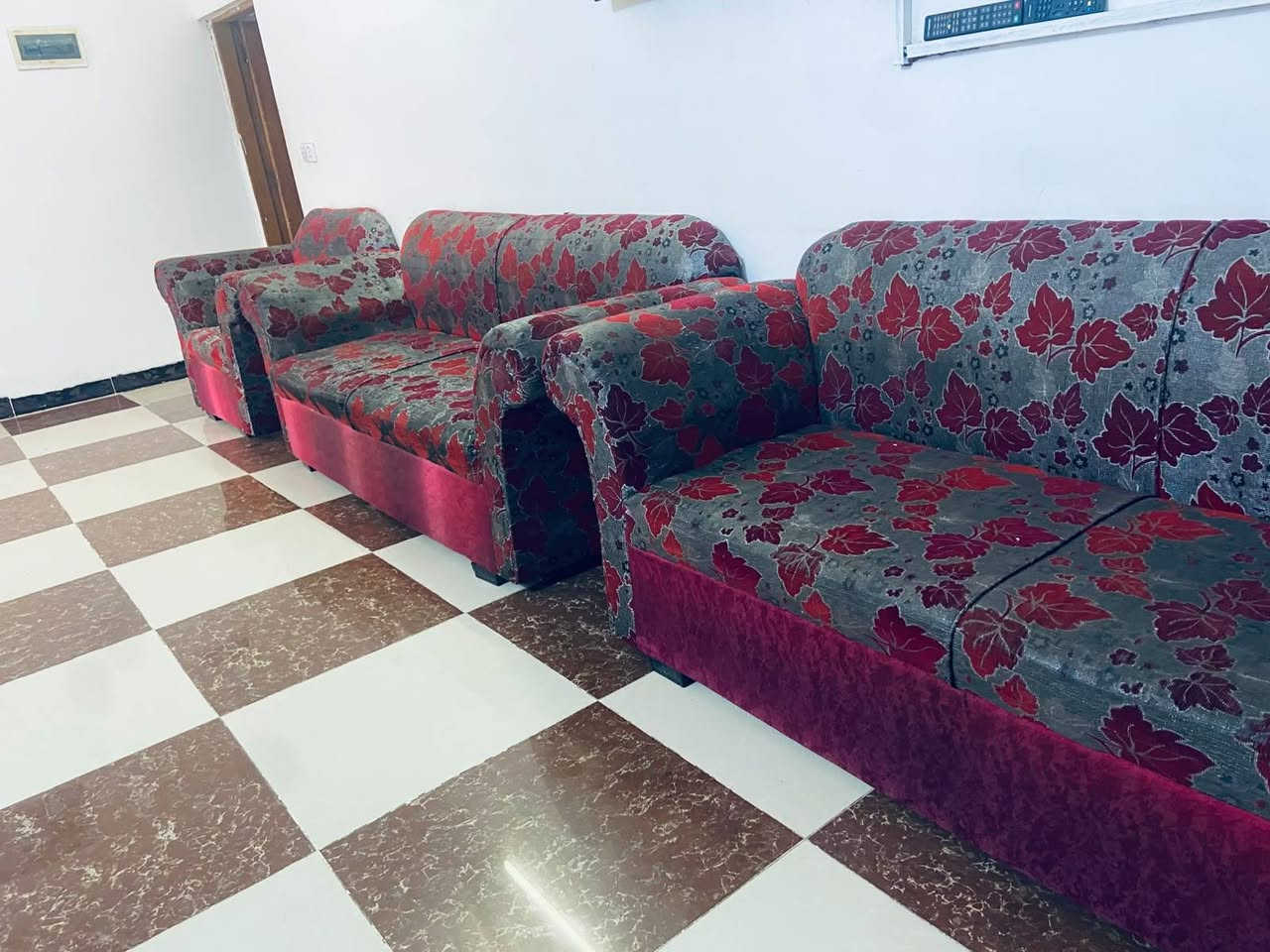 صوفا • للبيع • معروض بالصور