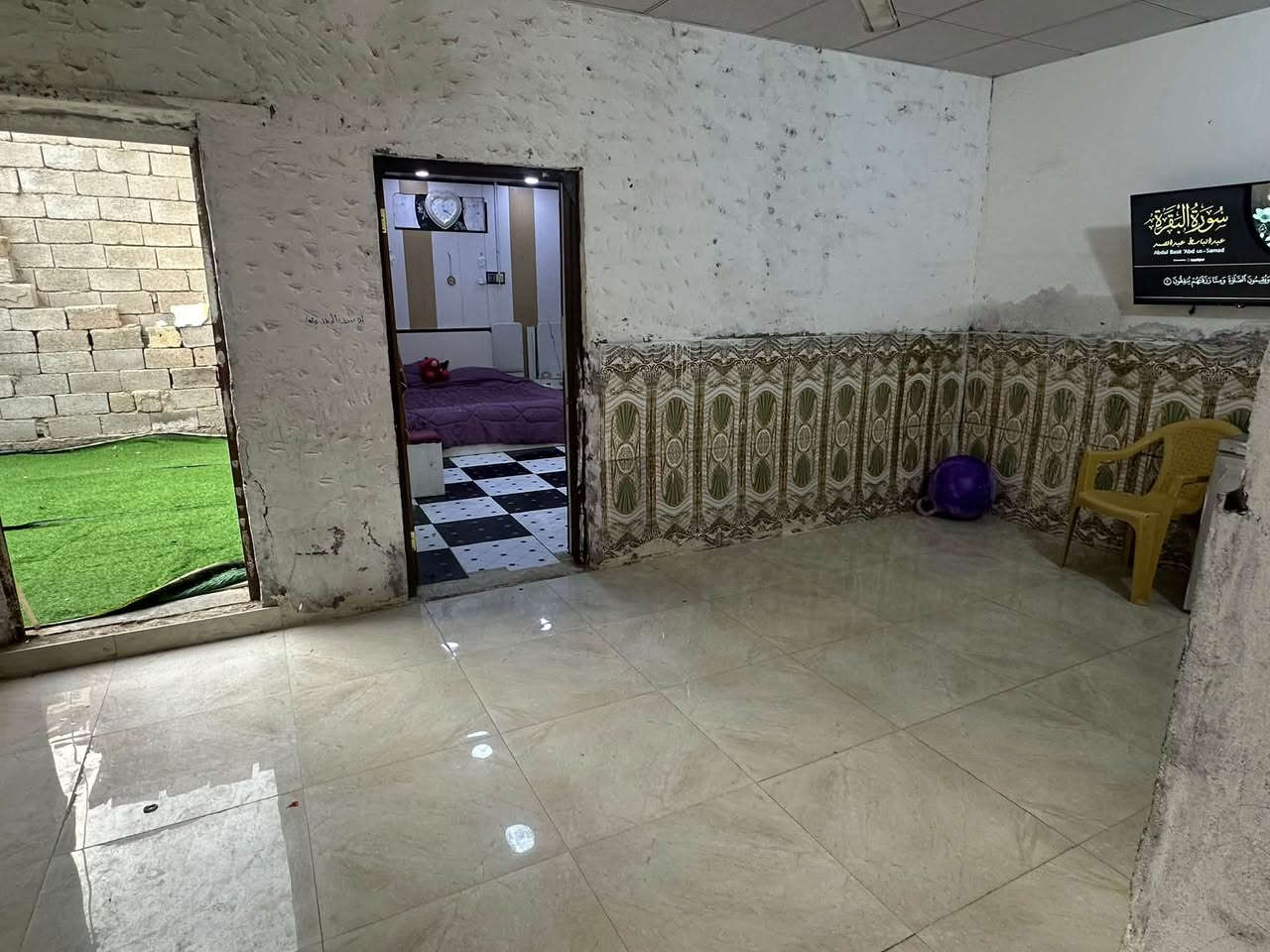تجاوز ٤غرف • سيراميك • حي الاصدقاء