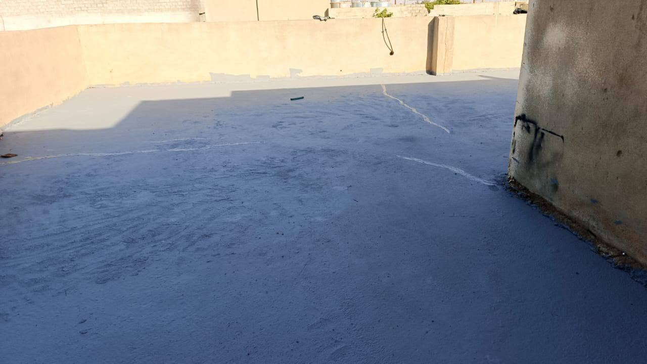 *احمِ بيتك من الحر والرطوبة والتسريب!*  
نقدم لكم خدمة *طلاء الأسطح بمادة العازل* بجودة عالية وضمان 

*مميزاتنا:*
- *عزل حراري*: يخفض حرارة السطح لحد 40% 
- *عزل مائي*: يمنع تسريب مياه الأمطار 100%
- *مواد مستوردة* مقاومة للشمس والأملاح
- *تنفيذ سريع ونظيف* + أسعار منافسة
ونعمل ايظا في صبغ المنازل والابواب وشبابيك وغرف الاخشاب ونعمل سقوف 
نخدم جميع مناطق *  
للاستفسار والحجز: [***********]
