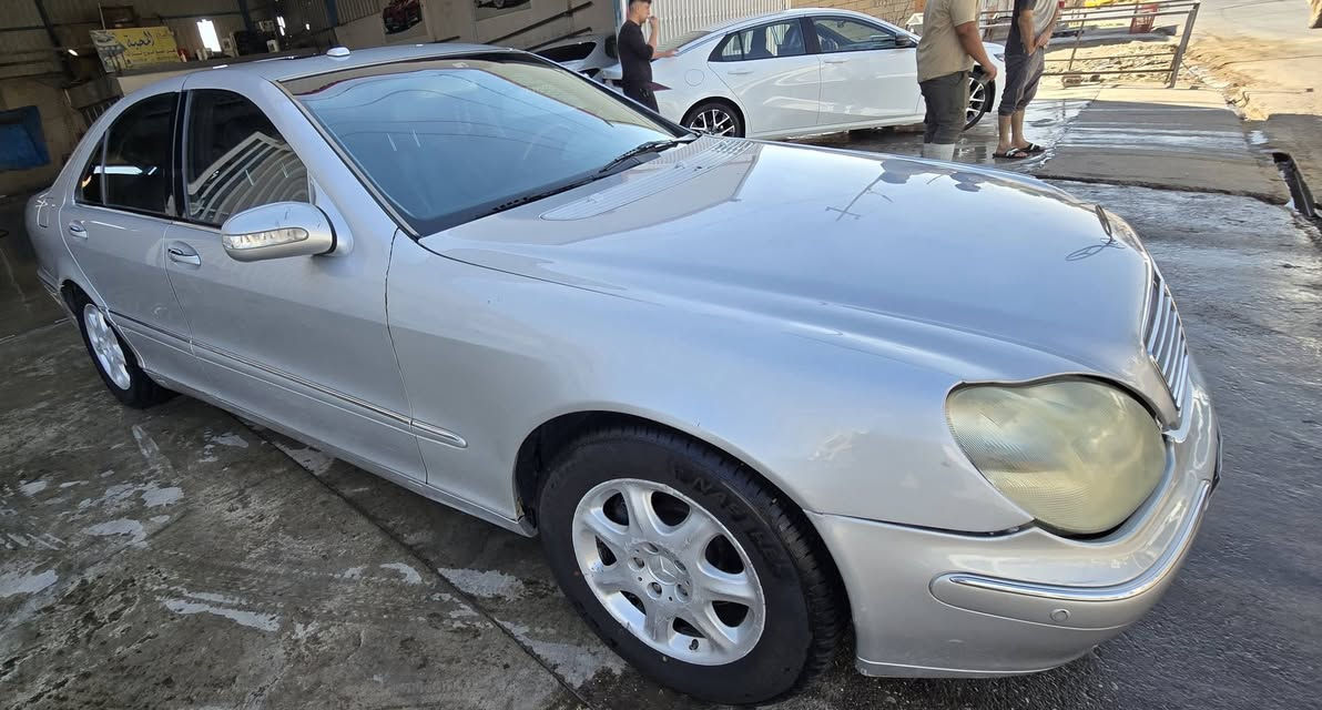 مرسيدس غواصة للبيع  s320  والمراوس 
رقم بغداد اجنبي بااسمي اصولية موديل 2002
جوبلسات بلاد تحكمات تبريد تدفئة ويل 16 بلاد محرك وكير جاهزة السيارة.  
السعر من الاخير و مستعجل 85 
مكانها كركوك
***********
