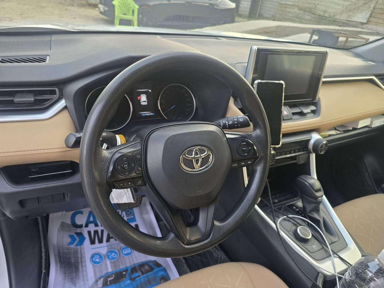 RAV4 2023 للبيع
من رخصه الادمن
رافور ٢٣ هايبرد SAS للبيع
على وضع الشركه ومكفوله من البارد والصبغ والطخه
كلشي بيه على وضع الشركه واي برغي ممبدل بيه خارج الشركه حت الدهن كله بالشركه
المواصفات
هايبرد
محرك ٢٥٠٠
لايتات وكشافات زينون
فتحه
نيكل 
وباقي المواصفات معروفه للساسSAS كامل المواصفات
السعر 25000$
وبي مجال  
للتواصل الاصال على الشريحه
***********

