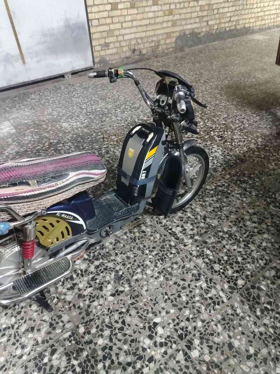 السلام عليكم موطور شحن ٥ بطاريات موديل ٢٠٢٥ موطور أربعة سرعة مثبت سرعة نمر كل شقل كهربائية كل شقال. ليايت عالي ناصي تايرات جديد بطاريات اقل من عمر ضفير ملف عل شركه  السعر ١٧٥ وبي مجال للشراي  ***********/ ***********
