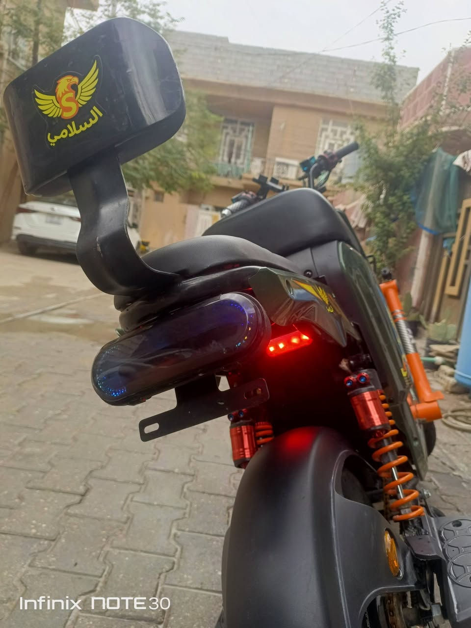 السعر 500 وبيه مجال
السلام عليكم دراجه r9 pro  2026 الدراجه نضيفه مو بس حچي قفل ستيرن ام بي ثري شاشه اعطال اشاير يمنه يسره ودبل اشاره مثبت سرعه✅ هورن وبك لايت عالي ناصي زنون واصفر ملف 1800w نحاس تربع نمر سرعه 70 حقيقي الدراجه مكفوله من حته الشخط العنوان كربلاء ***********

نص مكتوب في الصور:
- Infinix NOTE 30
- Infinix NOTE30