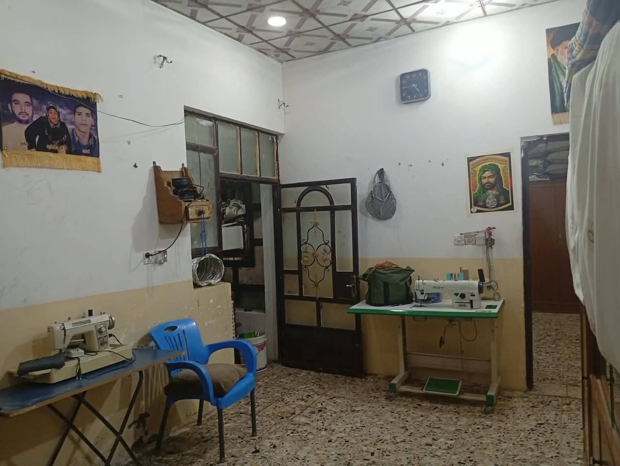 *********** بيع 20 وبيه مجال
رهن 10 استقبال وغرفه وصاله ومطبخ هوة حمام هوة تواليت وتواليت بره ومنور مساحته 100مكانه دور الحوزه مقابيل رقم 8 قرب مول تبوك
