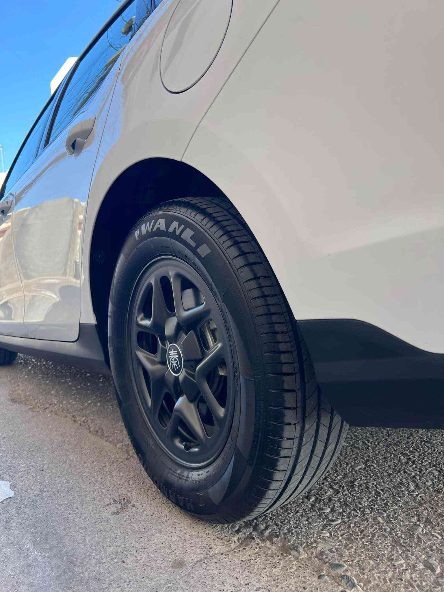 کوردی & عربی
BYD Qin plus 2025
 ناو زەرد 
تەنها ١٤ کم رۆشتیە 
بێ بۆیاغ و بێ سارد
لەهەولێرم
هیچی نیە 
فول ماسەفات
******
داخل کریمی
ماشی ١٤ کم 
بدون صبوغ وبدون بارد
باربیل مابی ای شی سیارە
فول ماصفات

***********  واستئاپ أربيل, العراق
