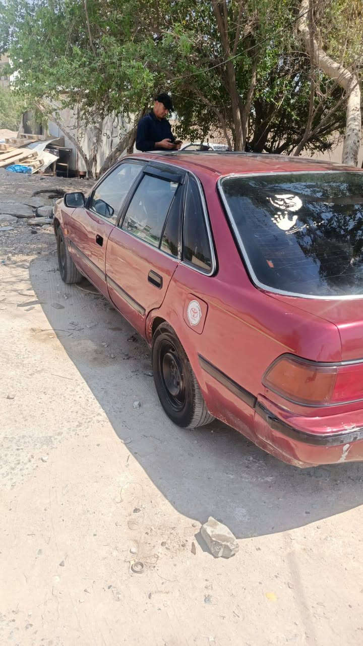 سلام عليكم سياره للبيع كورولا مديل 90 سياره جاهزه من كلش مداور ثاني يوم بسمي نكليزي السعر 30وبيه مجال التصال ***********
