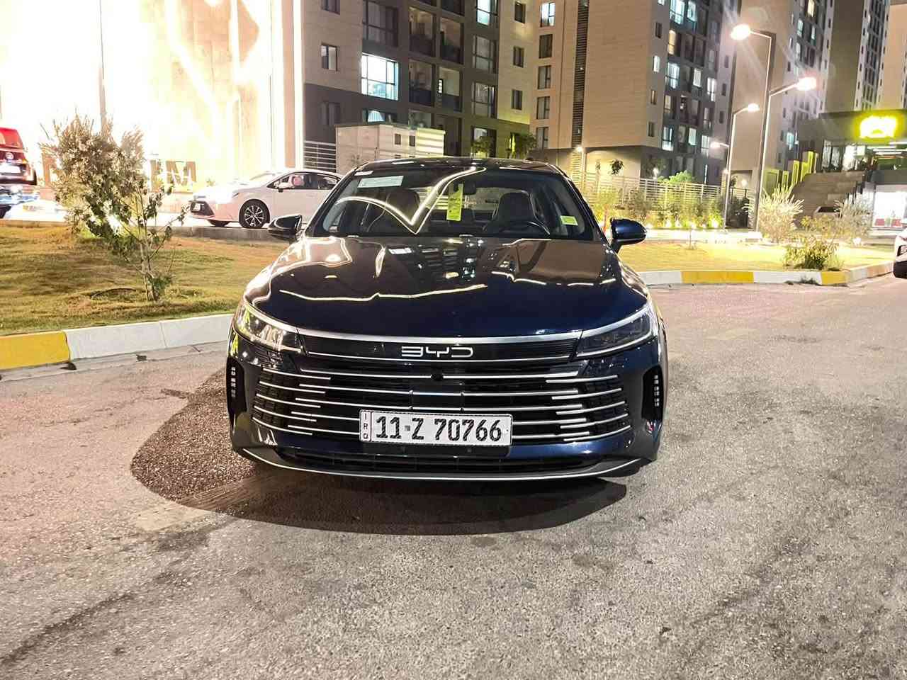 السلام عليكم
BYD
دسترويل لون مميز ازرق
موديل :2025
ماشيه : ٧٠٠٠ الف 
كفاله عامه ع وضعيه الشركه
تشغيل عن بعد 
كير محرك مكفول
مرايات كهرباء 
كشنات ابيض رياضية
لد نهاري 
شاشه قلابه 
اشاير بل مري 
وبعد مواصفات دسترويل معروفه
السعر ٢١ مليون 
عنواني بغداد الشهداء البياع ***********
