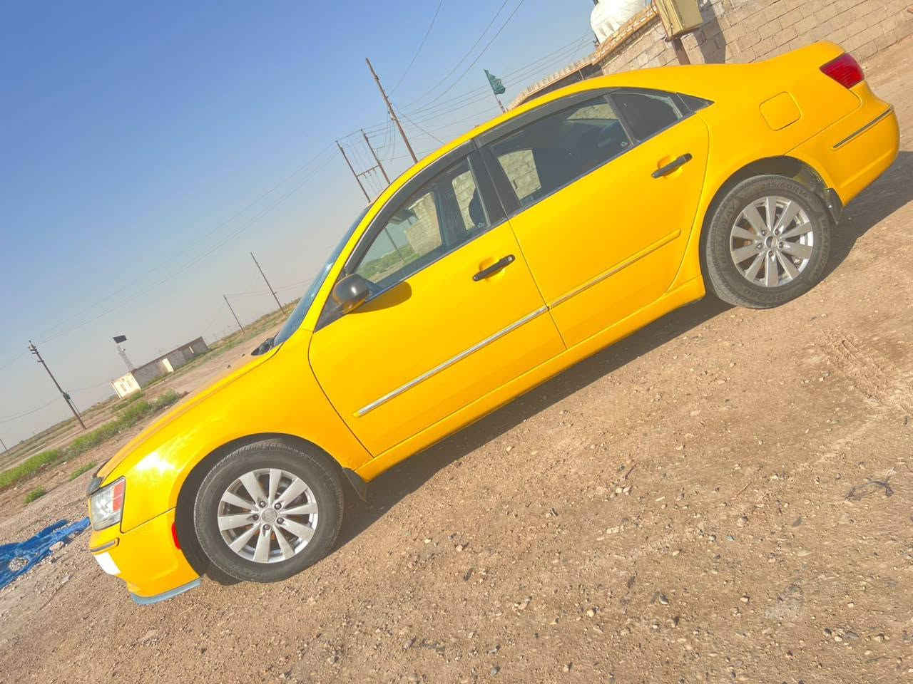 السلام عليكم سوناتا للبيع موديل ٢٠٠٩وارد امريكا بيهة قطعه واحده تبديل قبق جنطه والباقي ليبل واحد وطخه من يم البك لايت تبريد ثلج كير مكينه جاهزات للاستفسار ***********
