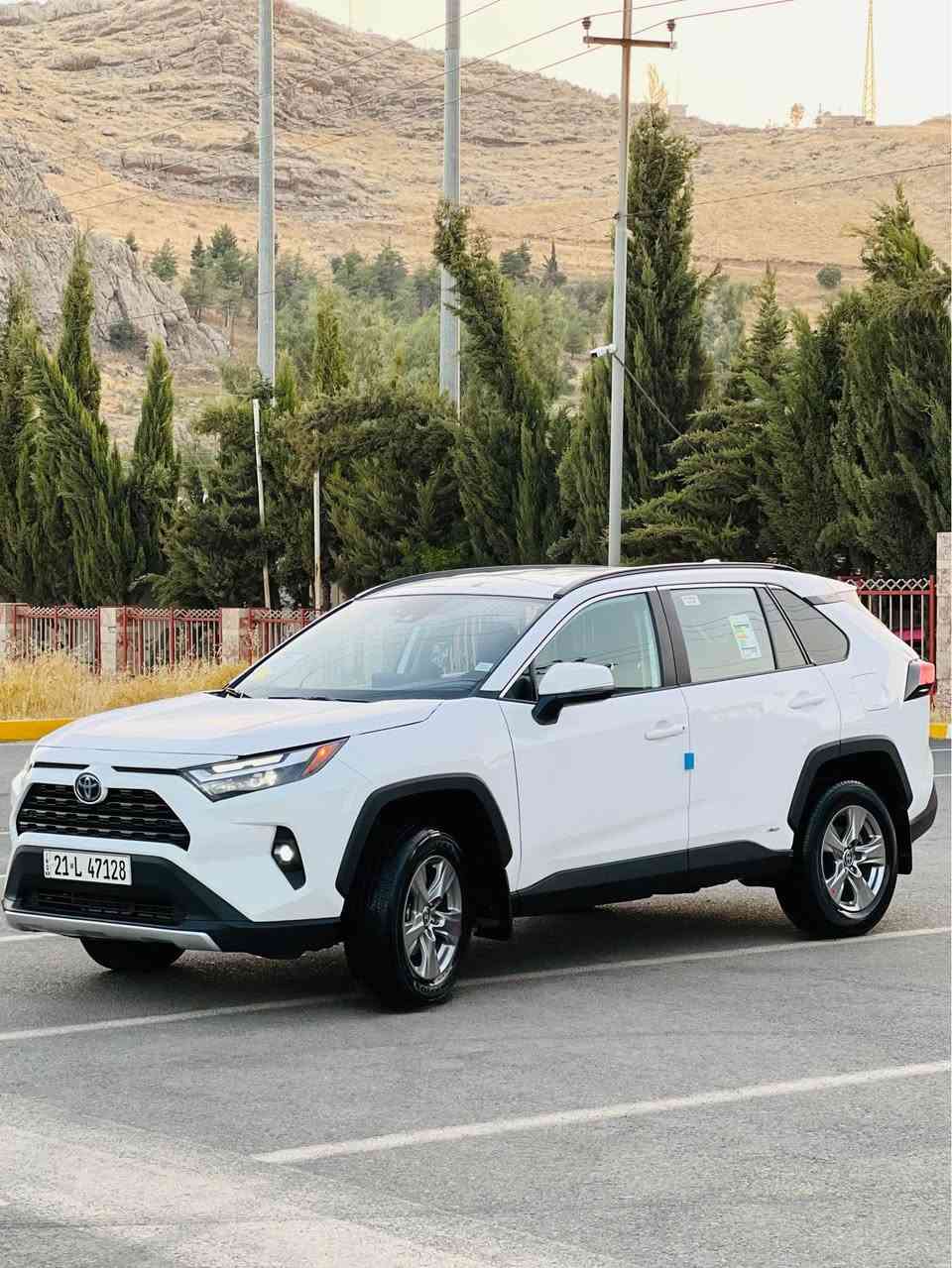 راڤ4 مؤديل ٢٠٢٤ مواسةفات xle هايبردي + بةنزين دةبل ئةكسل 4x4 سئ مؤدي ليخورين Eco+sport+normalشاشةو كاميرا 360 دةرةجة كوشن كارةبا رادارو خةتي جادة جةندين مواسةفاتي تر سةيارةكة  بؤنيتي بوياغة بي ناوگرتن ئةرباگي سوكان تةقيوة دانراوةتةوة سعري ١٤١ گةلا و مةجاليكي كةم بةس فرؤشتنة ئالوگؤر ناكةم *********** رانية, السليمانية
