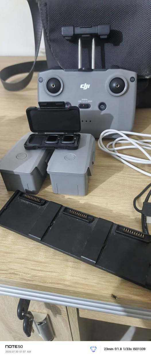 DJI MAVC Air 2
مستخدم نضيف جدا بيه فطر زغير كلش ما يأثر عليه ابد 
كمبو ( 2بطاريات / فلاتر تصوير عدد٣  واحد 256 DN واحد 26DN والثالثة  فلتر أساسي /شاحنه لاصليه / كيبلات توصيل إيفون واندرويد / جنطه) 
السعر  800 مكاني بابل 
***********
