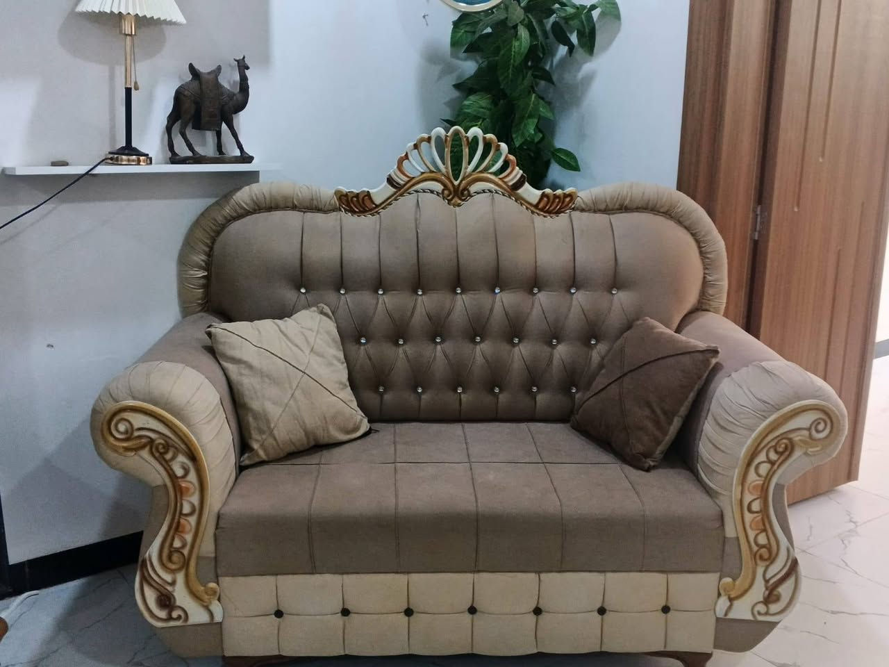 ***********واتساب
