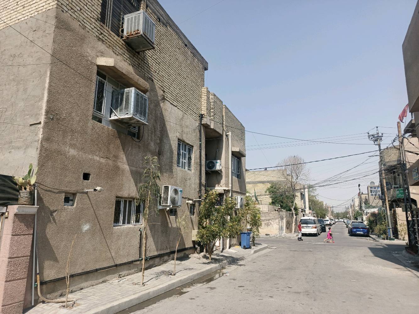 بيت للبيع في منطقة الشعب شارع الأسواق المركزية مكاتبه زراعي المساحة ٩٠ متر السعر ١٥٠ بيه مجال بسيط المنطقة متكاملة من كافة الخدمات