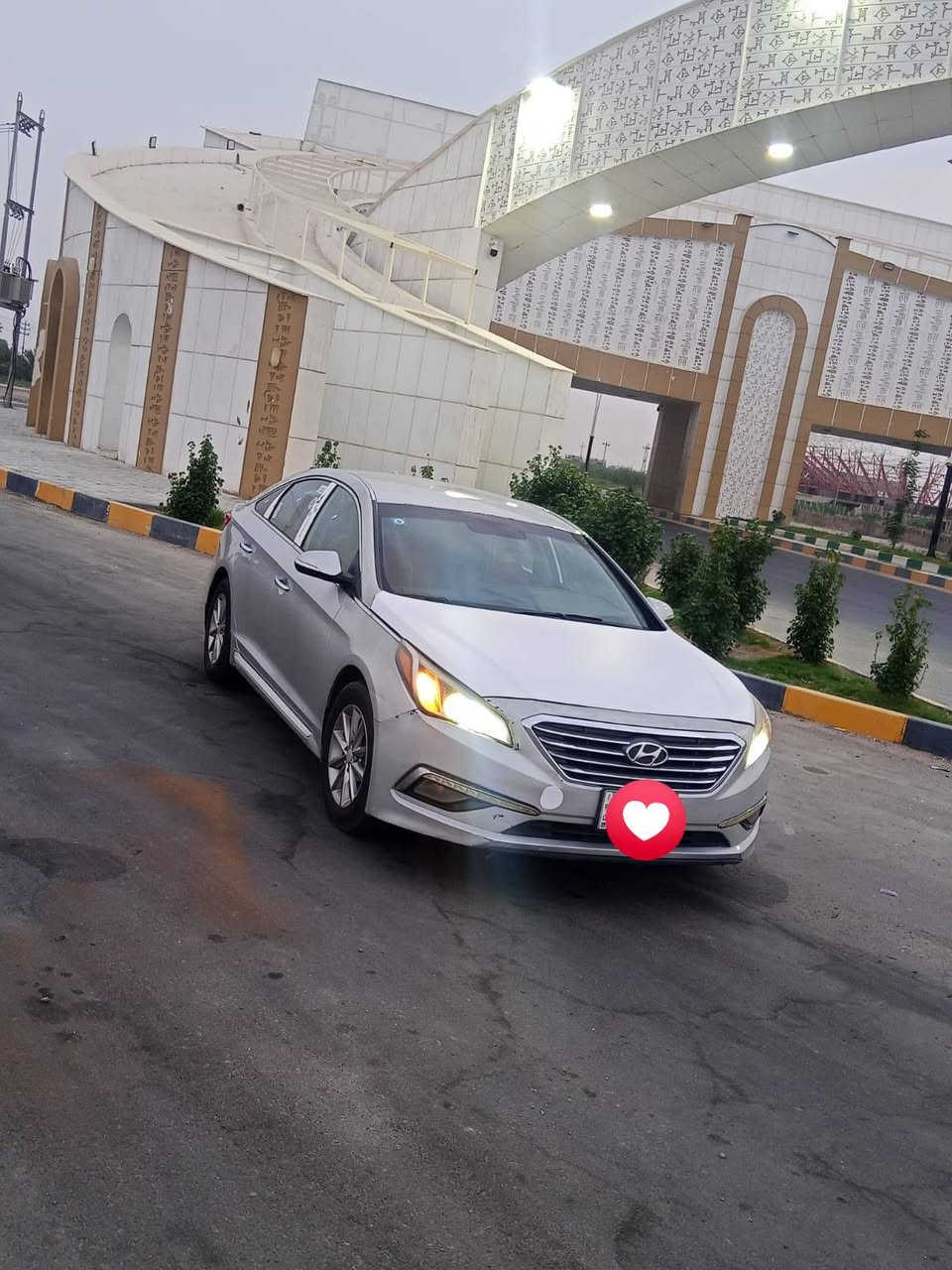سلام عليكم سياره سوناته للبيع مديل 15وارد امريكي  ضربتها بنيد و جاملغ سياره بسمي مشروع وطني رقم مثنى انكليزي موصفات السياره كير ومكينه وحداديه  مكفولات وطخم تايرجديد  سيارة جاهزة خير من الله فول مواصفات عدا الفتحه  سعر 95وبيها مجال للشراي العنوان الناصرية الغراف  ***********
