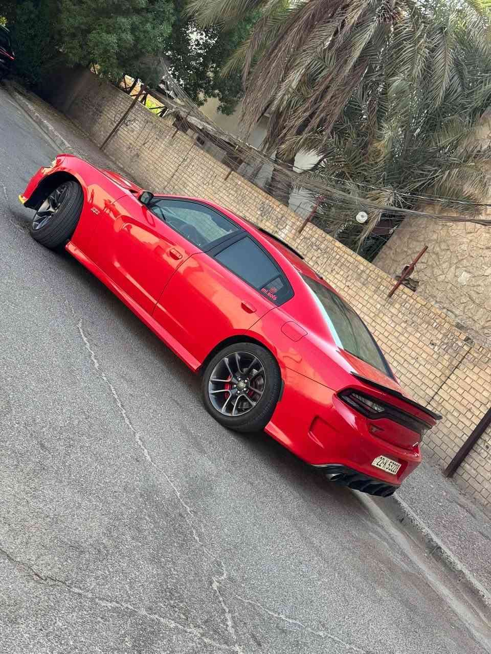 سلام عليكم للبيع جارجر 2018 خليجي
سكات باك مكينة 6400 
مواصفات فول عدا رادار
مكفوله من كلشي كير ومكينة وكشر 
مكانها بغداد رصافة 
استفسار ***********

نص مكتوب في الصور:
- mi.sofo