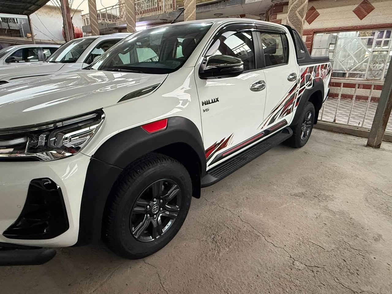 تويوتا هايلوكس 6 سلندر
سلام عليكم

تويوتا هايلوكس 6سلندر TRD 

موديل 2025 
مواصفات السيارة ساز 

ماشية 9000 كيلو حقيقي 

مكفولة كفالة عامة 

رقم اربيل تحويل او وكالة 

السعر 425$ وبيها مجال بسيط 

العنوان / بابل / جبلة 

للاستفسار *********** واتساب

@إشارة
