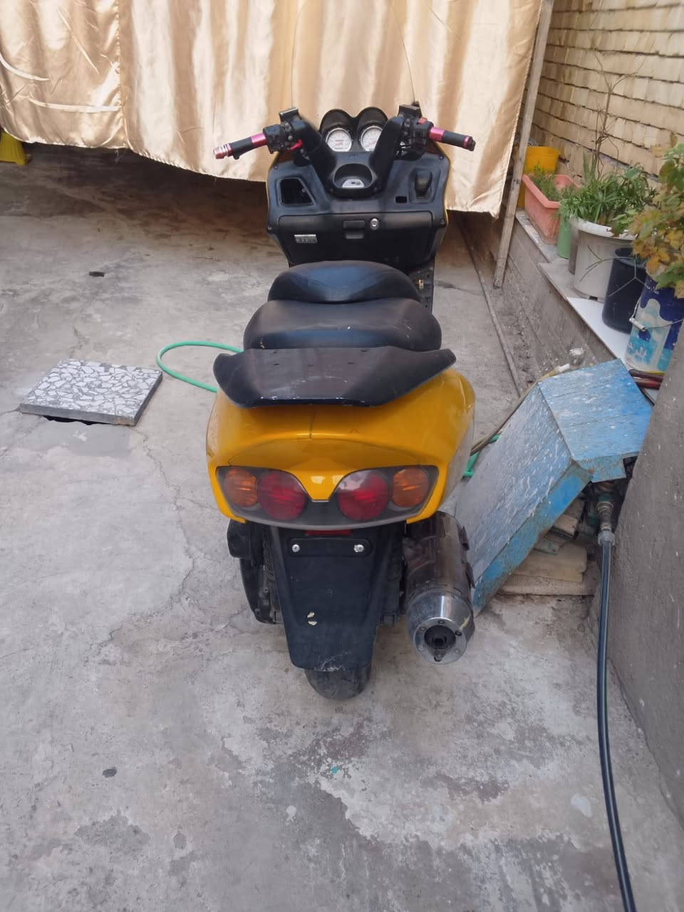فورزه06السعر350 بيها مجال العنوان بغداد الحسينيه ***********
