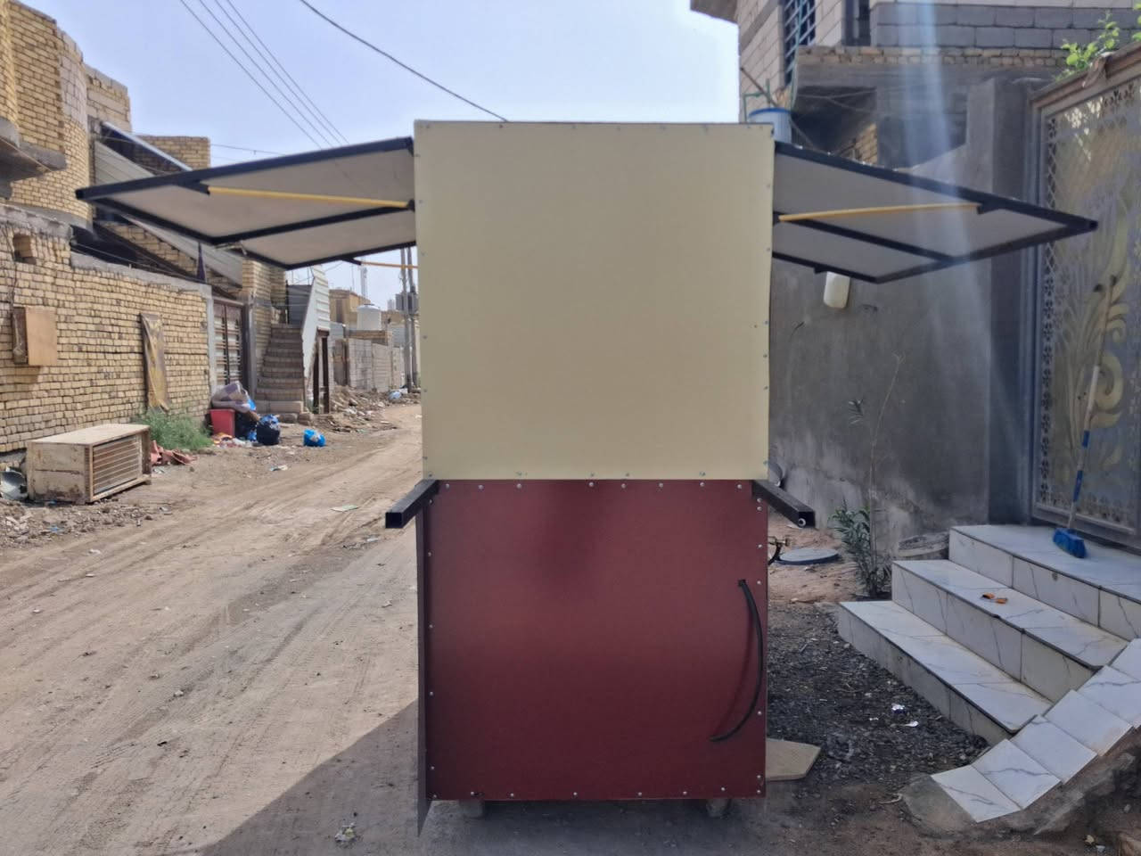 عربانة طعام • مجهزة بالكامل • الناصرية