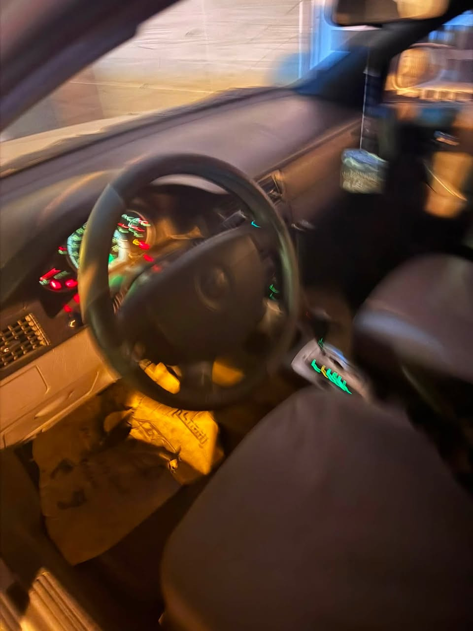٢٠٠٩ مزاد كفاله عامه كير ومكينه وتبريد
تسجل بغداد تأخذ رقم مني وسنويه 
بدي كفاله عامه صبغ وضربه 
بيه ملاحضات جدا بسيطه 
تخم تاير جديد حداديه نضيفه 
السعر مع الرقم ٥٥ قفل 
مكانه نجف ***********
