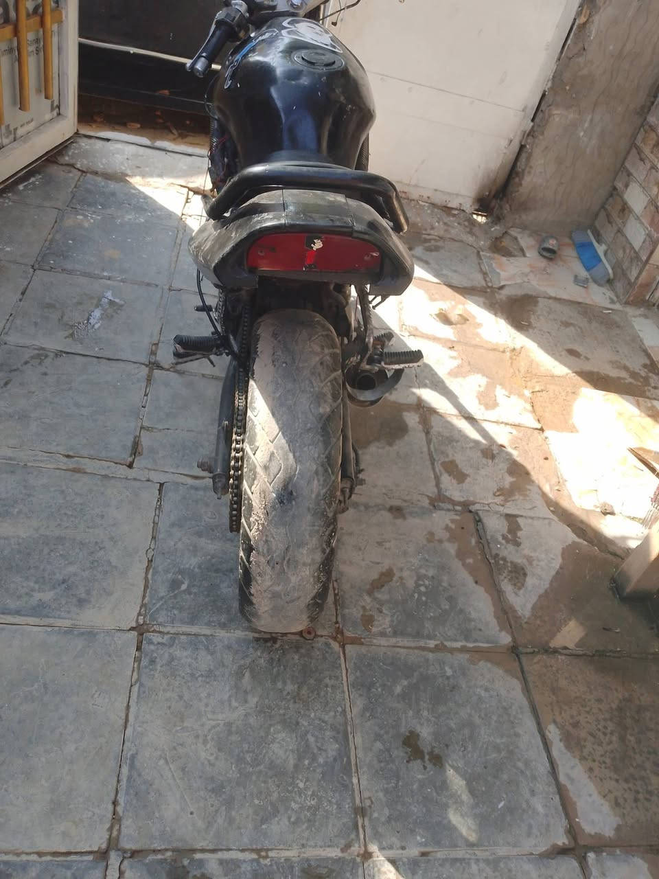 سلام عليكم باندا اوراق محرك 400 محركه ستوه مجفت دراجه ماتشتغل مكطعه وايرات بيه أبيع كوم حديد الرقم ***********
